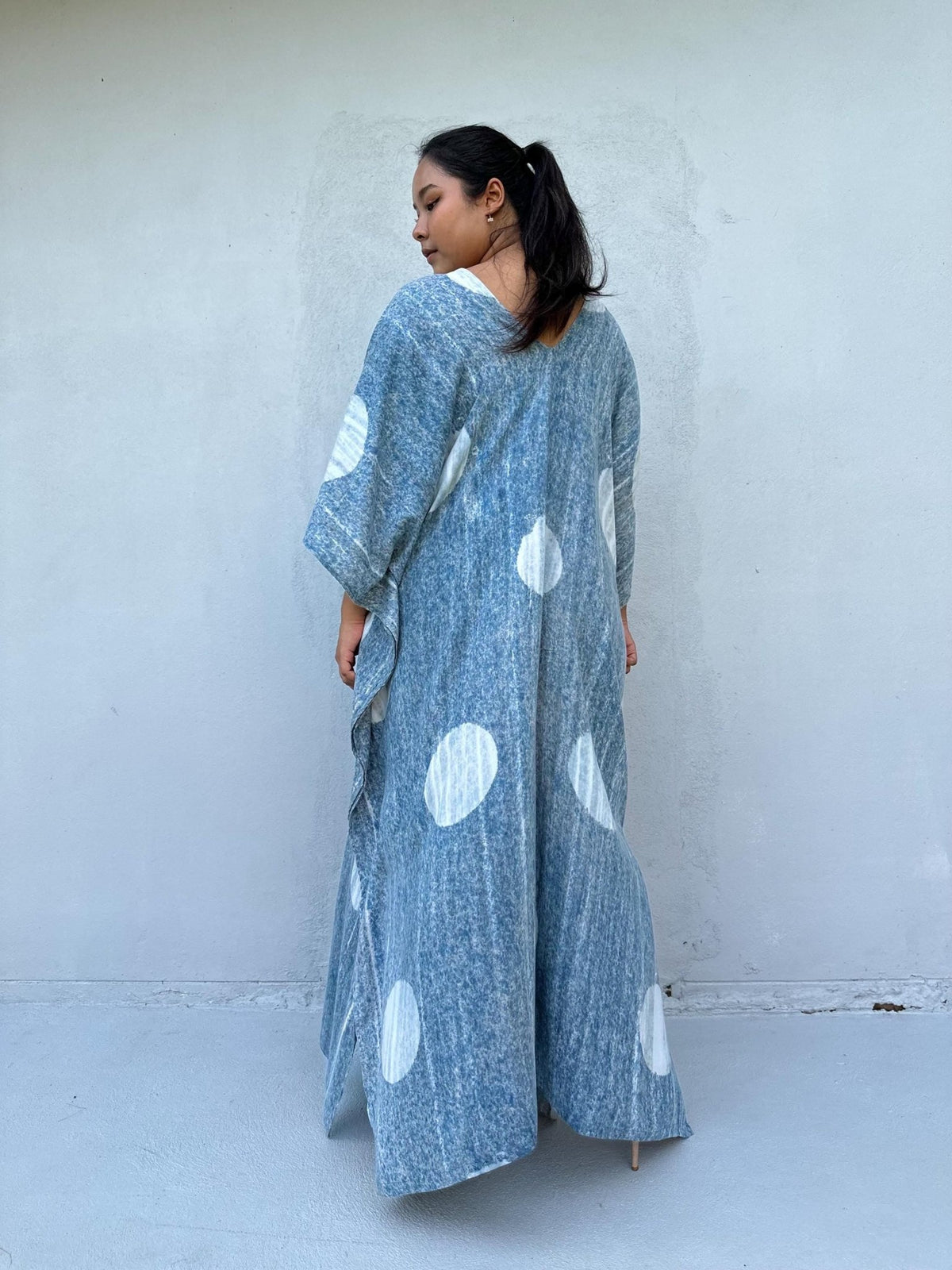 Mala Handworks Amina Hand-Painted Kaftan - Mist Polka Dot Pattern