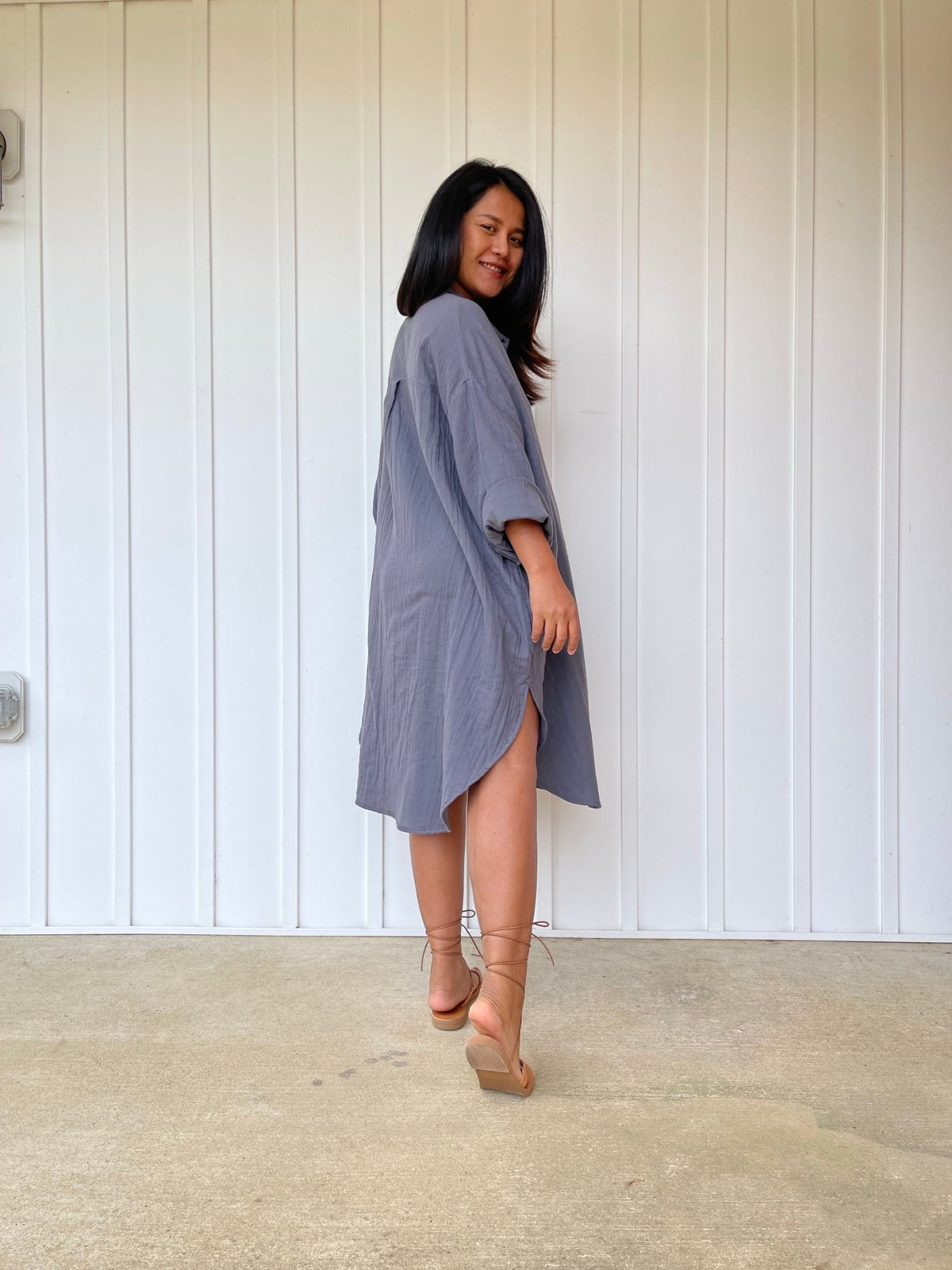 MALA handworks 41 in. Aura Double Gauze Cotton Midi Shirt Dress in Gray