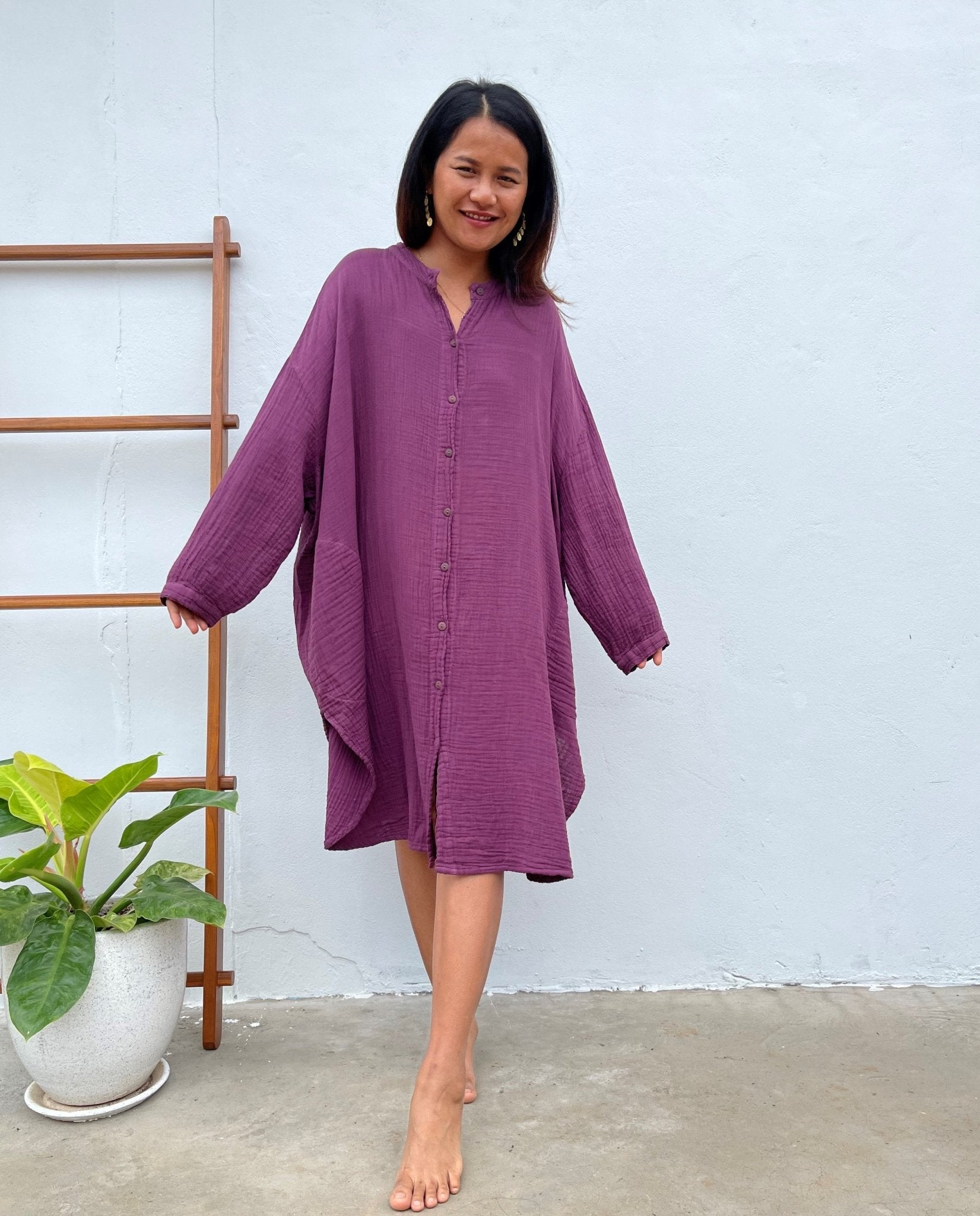 MALA handworks 41 in. Aura Double Gauze Cotton Midi Shirt Dress in Purple