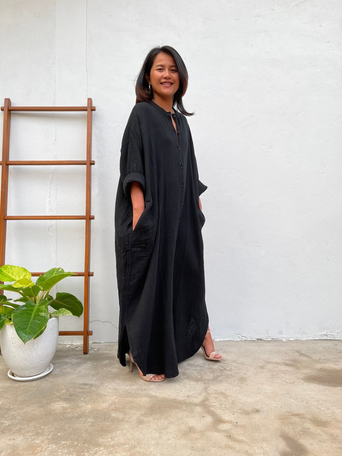 MALA handworks Aura Double Gauze Cotton Shirt Dress in PL-11 Black 3