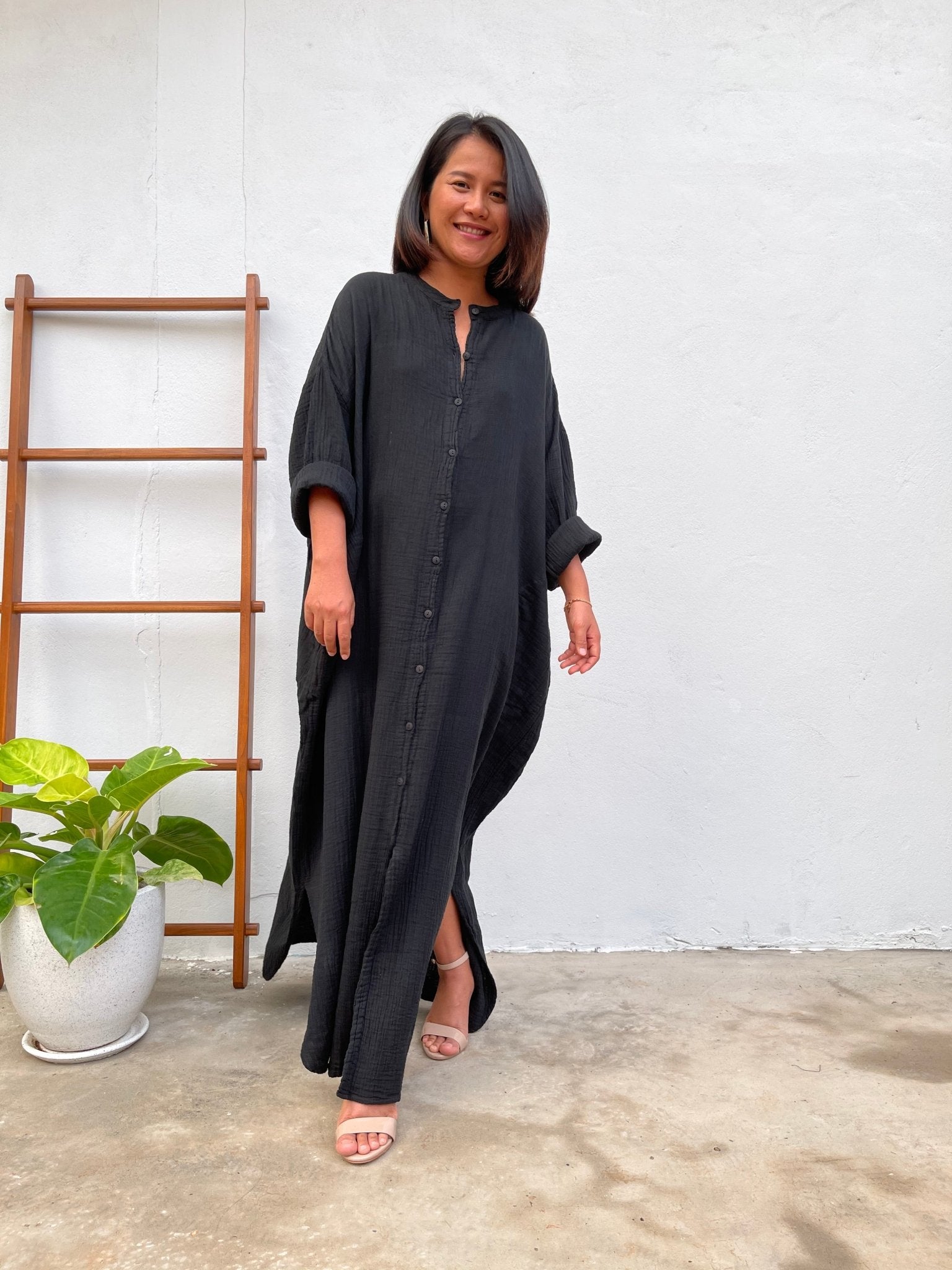 MALA handworks Aura Double Gauze Cotton Shirt Dress in PL-11 Black5