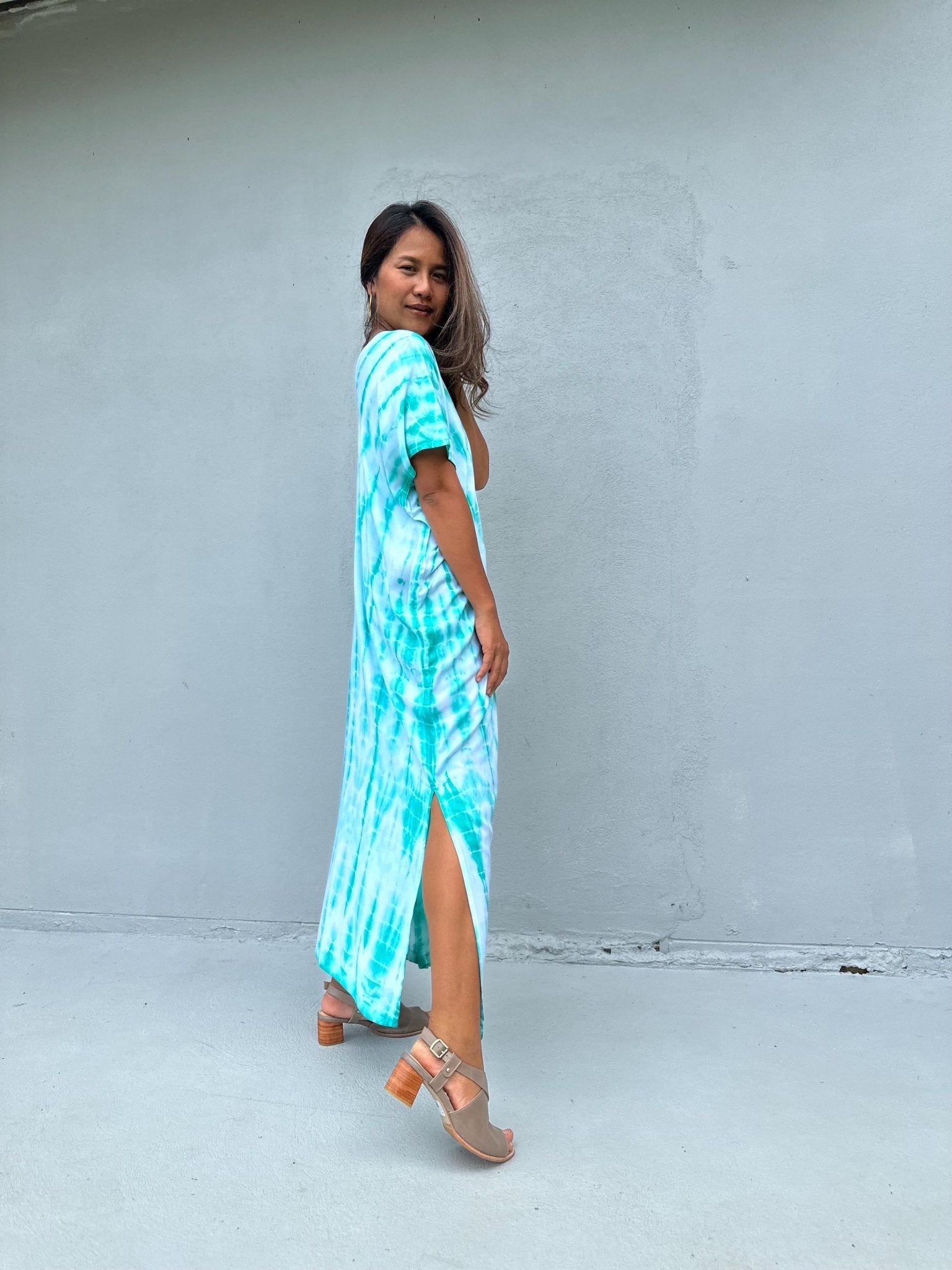 Mala Handworks Callie Petite Kaftan in Aqua Tie Dye