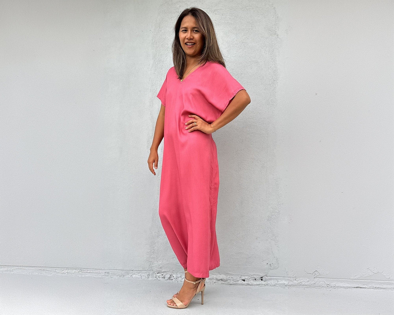 Mala Handworks Callie Petite Kaftan in Fuchsia