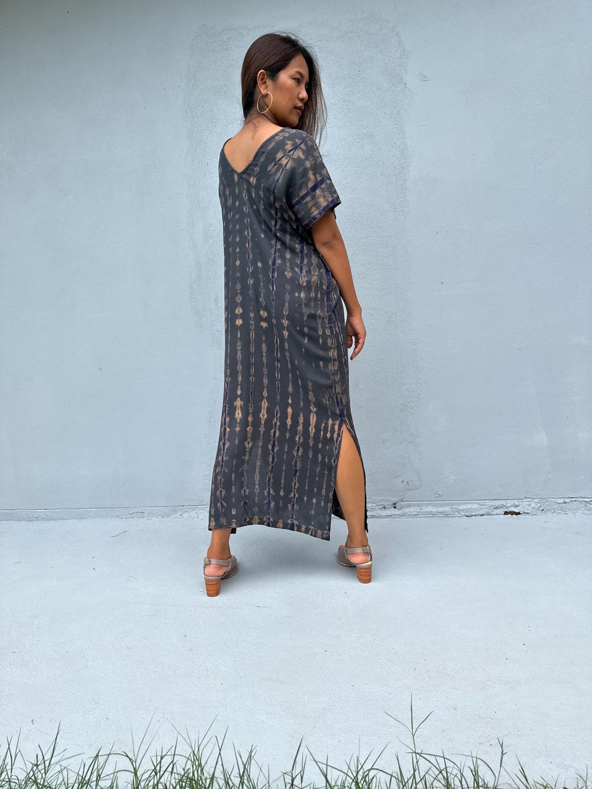 Mala Handworks Callie Petite Kaftan in Gray Tie Dye