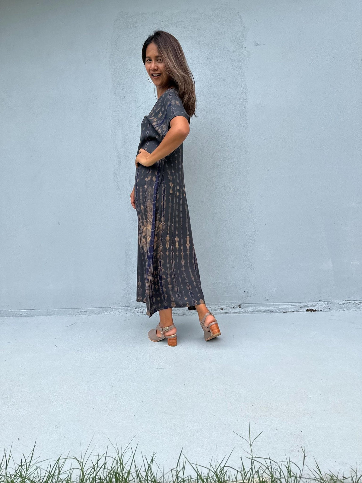 Mala Handworks Callie Petite Kaftan in Gray Tie Dye