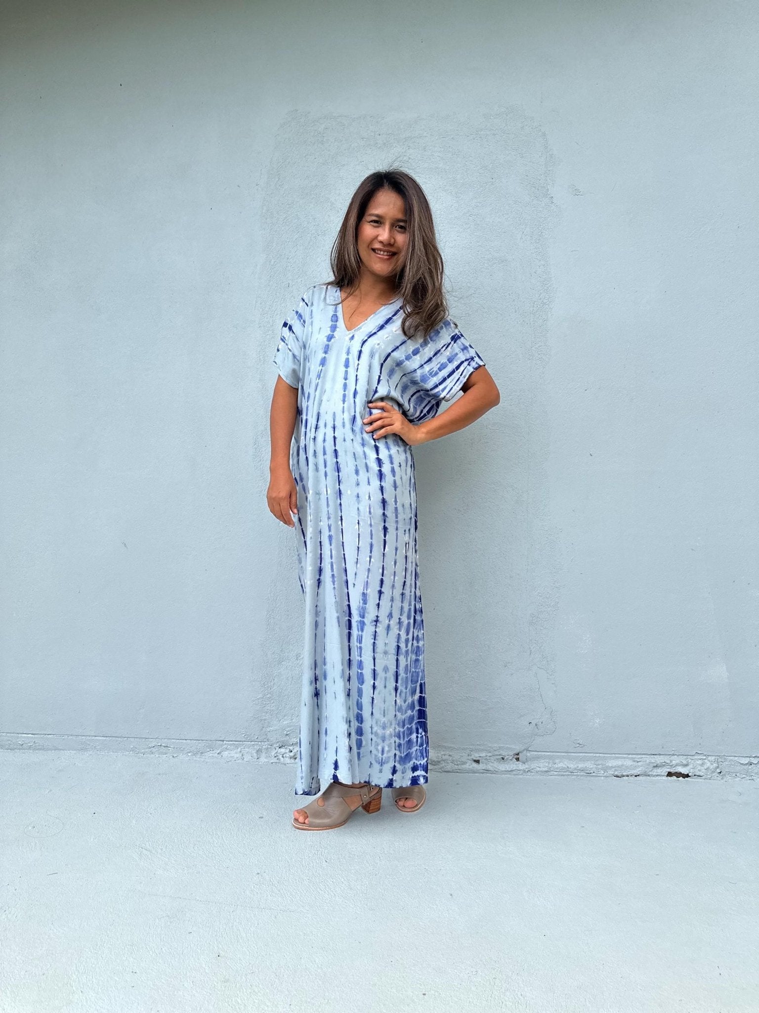 Mala Handworks Callie Petite Kaftan in White and Blue Tie Dye