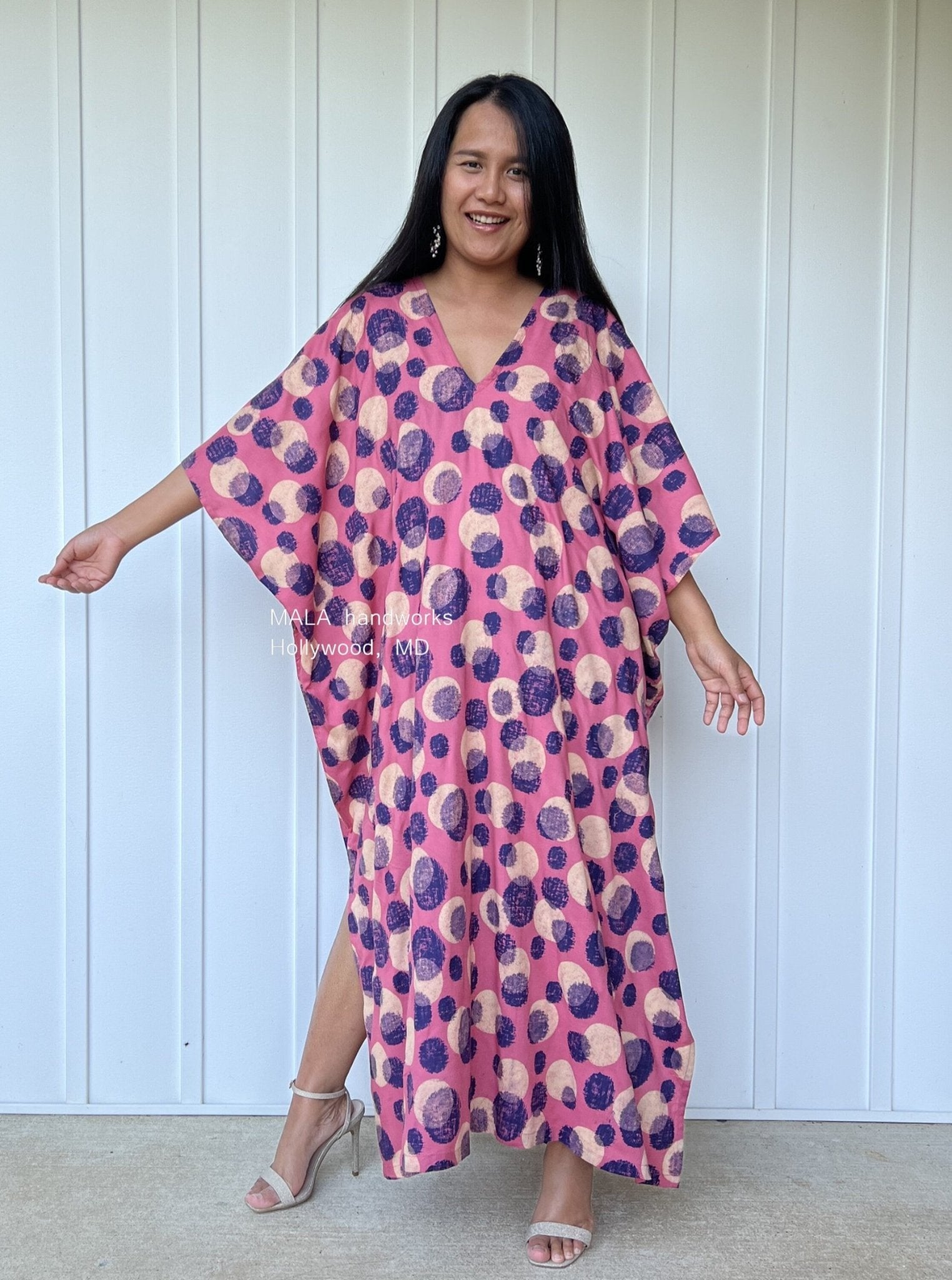 MALA handworks  Camila Kaftan in Pink and Blue Silkscreen Circles Pattern