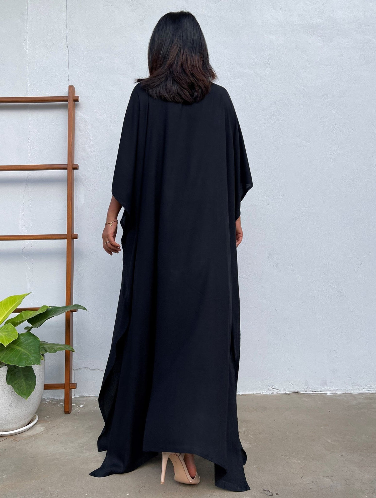 MALA handworks Eva Kaftan in Black