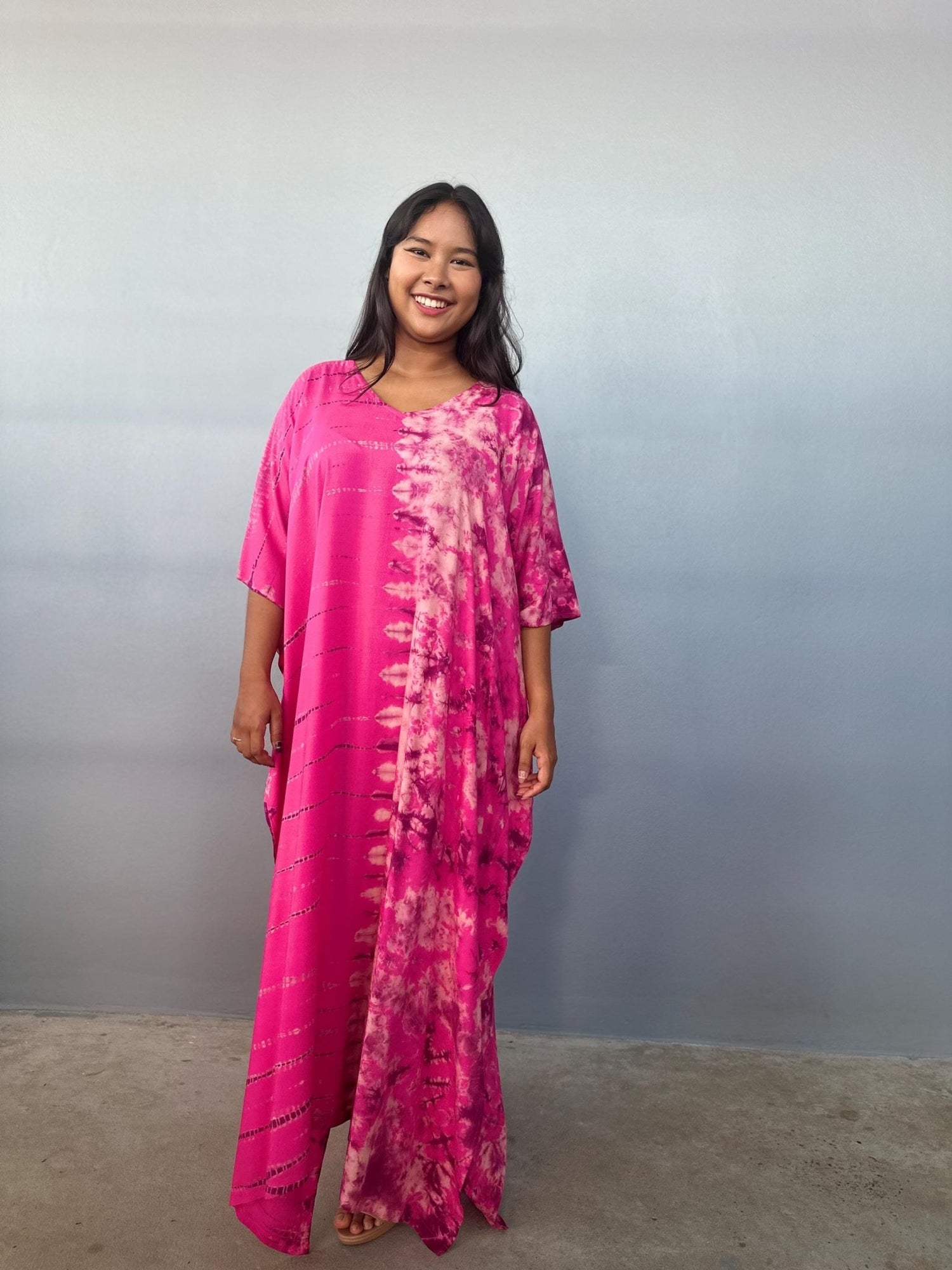 Mala Handworks Eva Kaftan in Fuchsia Tie Dye - Gemini Pattern