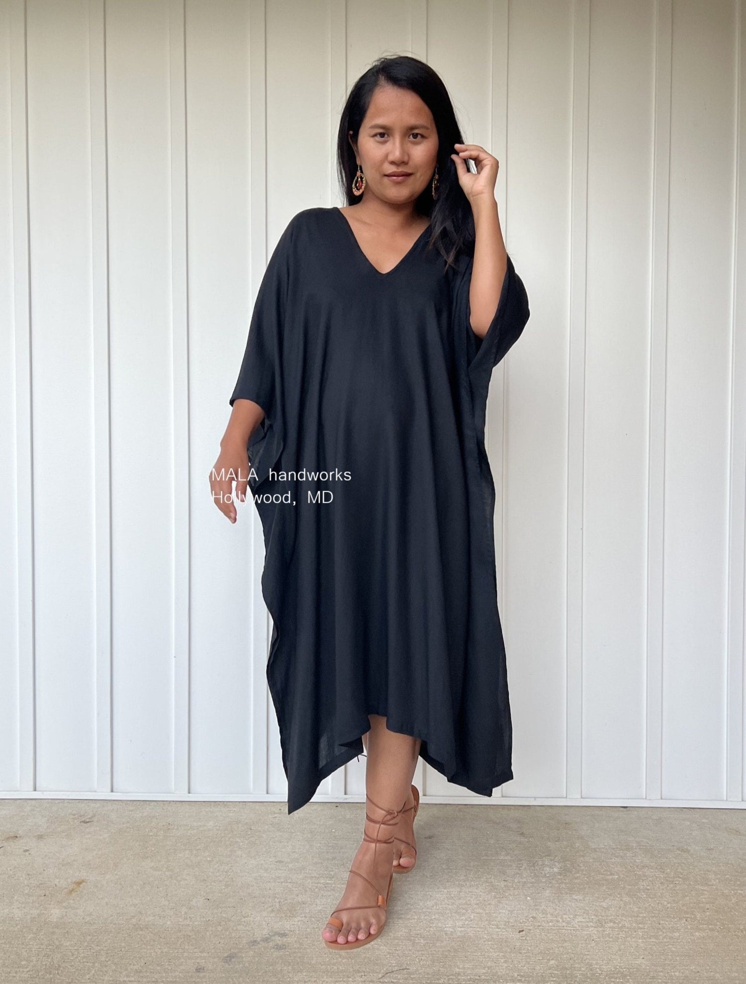 MALA handworks  Fiona Fiona Midi Kaftan in Black
