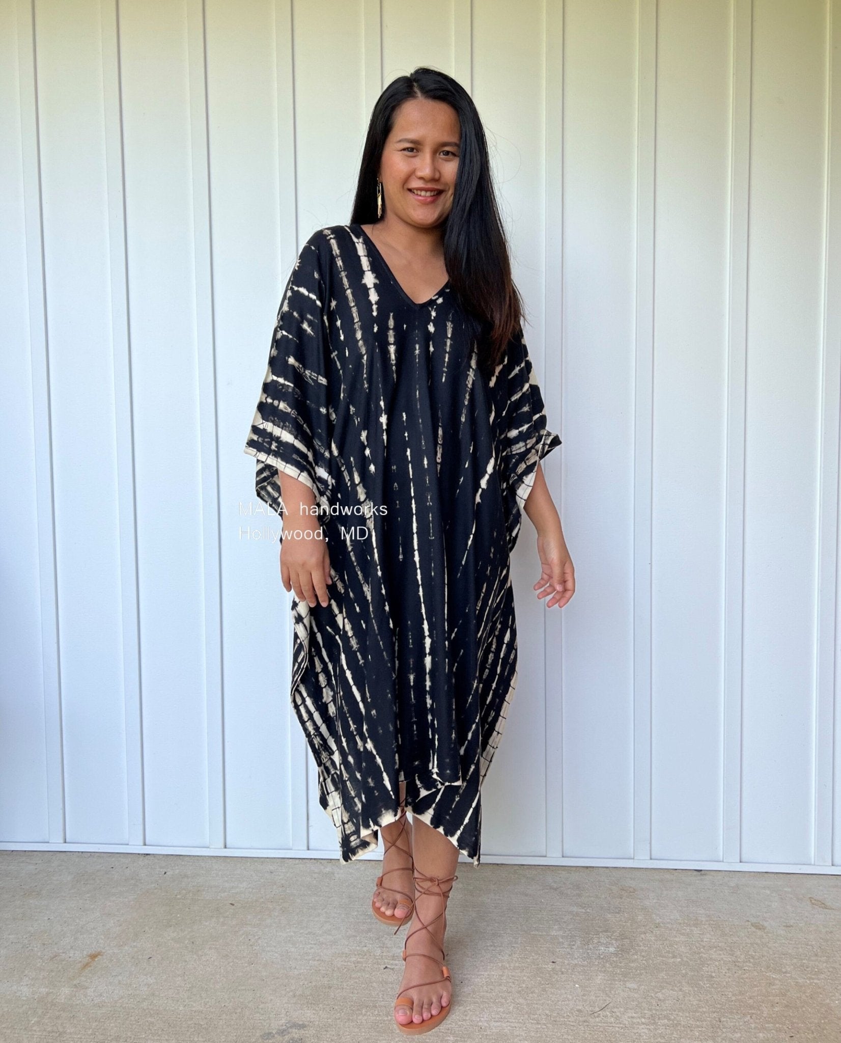 MALA handworks  Fiona Midi Kaftan in Black Tie Dye