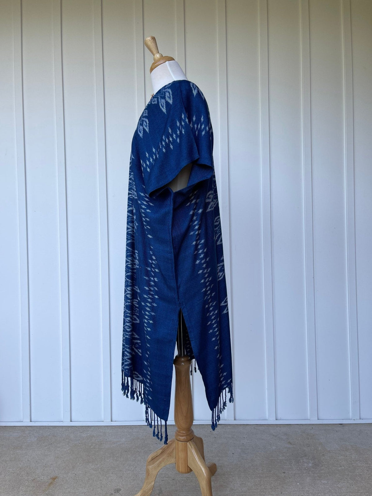 MALA handworks  Ikat Hand Woven Pattern Kaftan in Indigo Blue with White and Organic Dye
