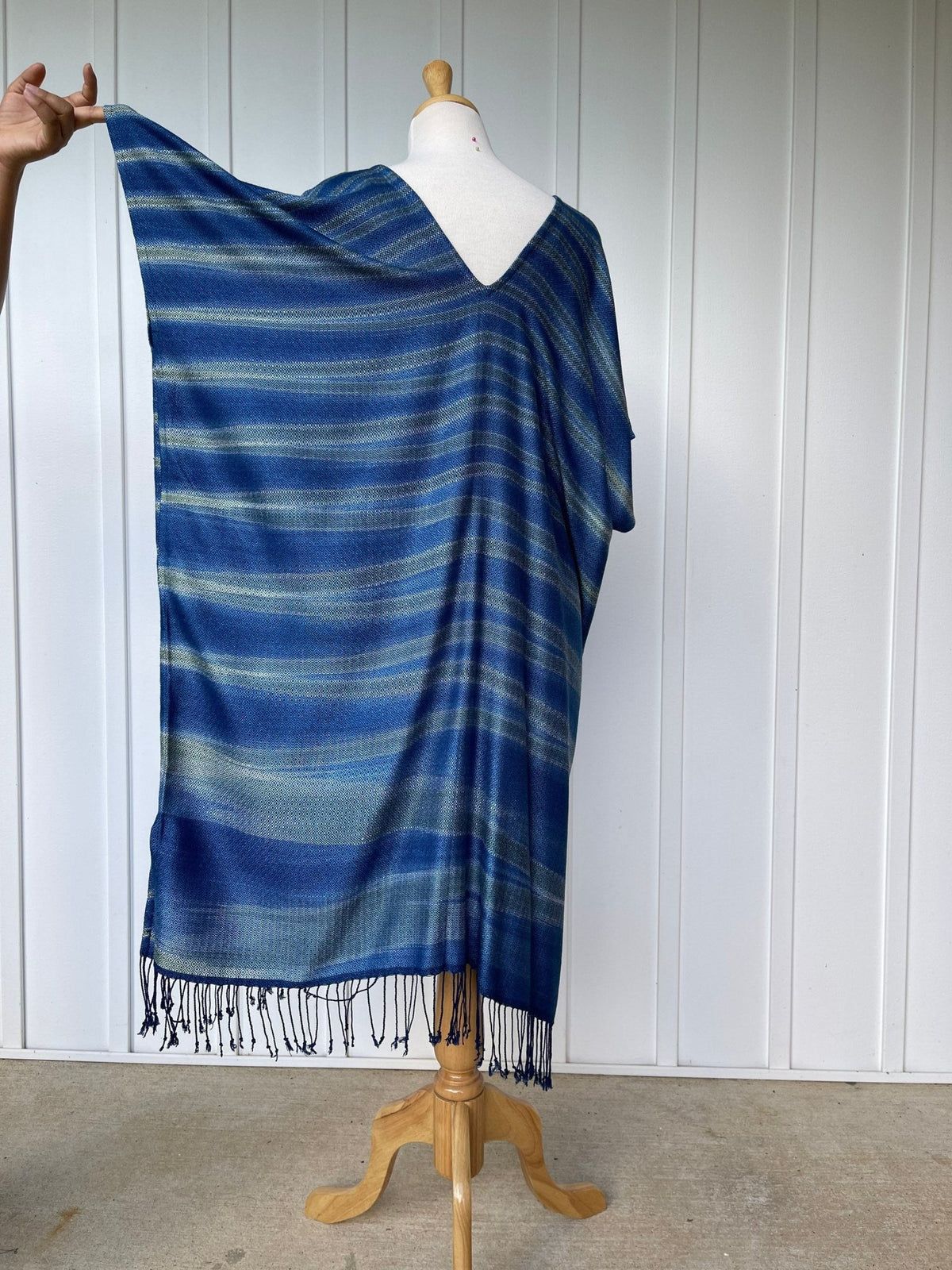 MALA handworks  Ikat Hand Woven Pattern Kaftan in Indigo Blue with White and Organic Dye