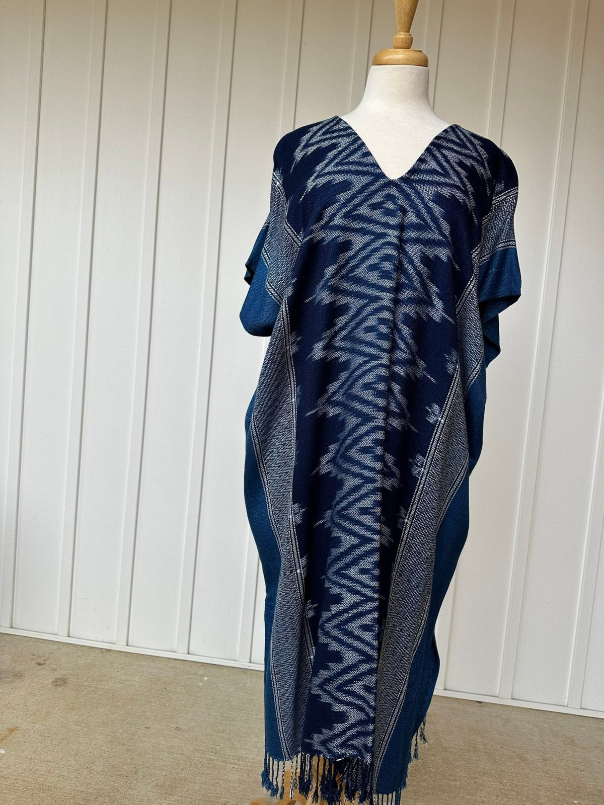 MALA handworks  Ikat Hand Woven Pattern Kaftan in Indigo Blue with White and Organic Dye