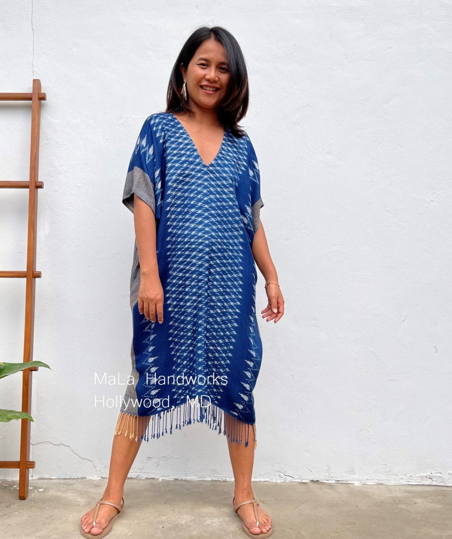 MALA handworks  Ikat Hand Woven Pattern Kaftan in Indigo Blue with White and Organic Dye