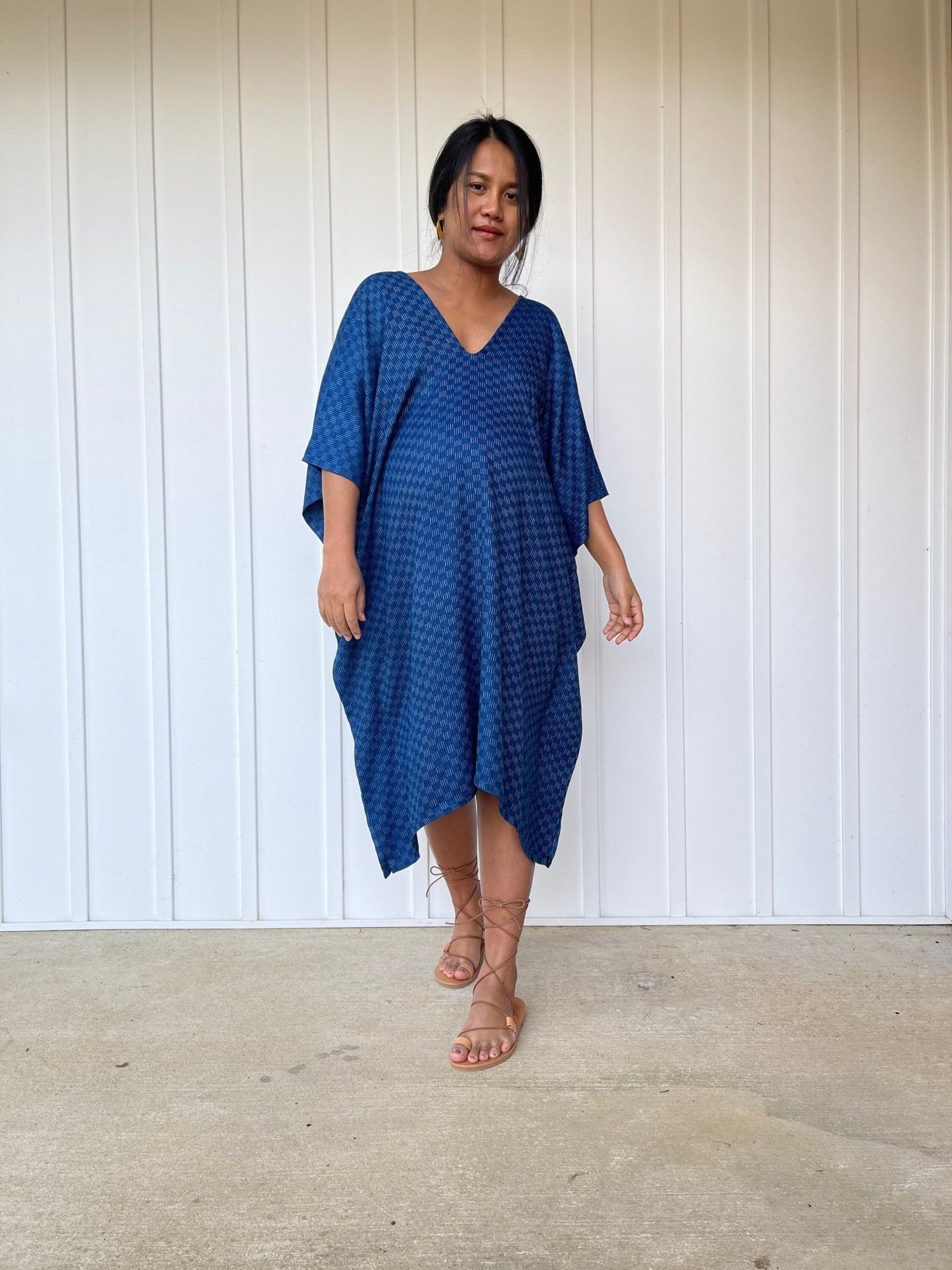 MALA handworks  Ikat Hand Woven Pattern Kaftan in Indigo Blue with White and Organic Dye