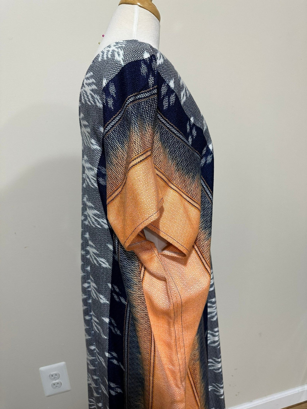 MALA handworks  Ikat Hand Woven Pattern Kaftan in Indigo Blue with White and Organic Dye