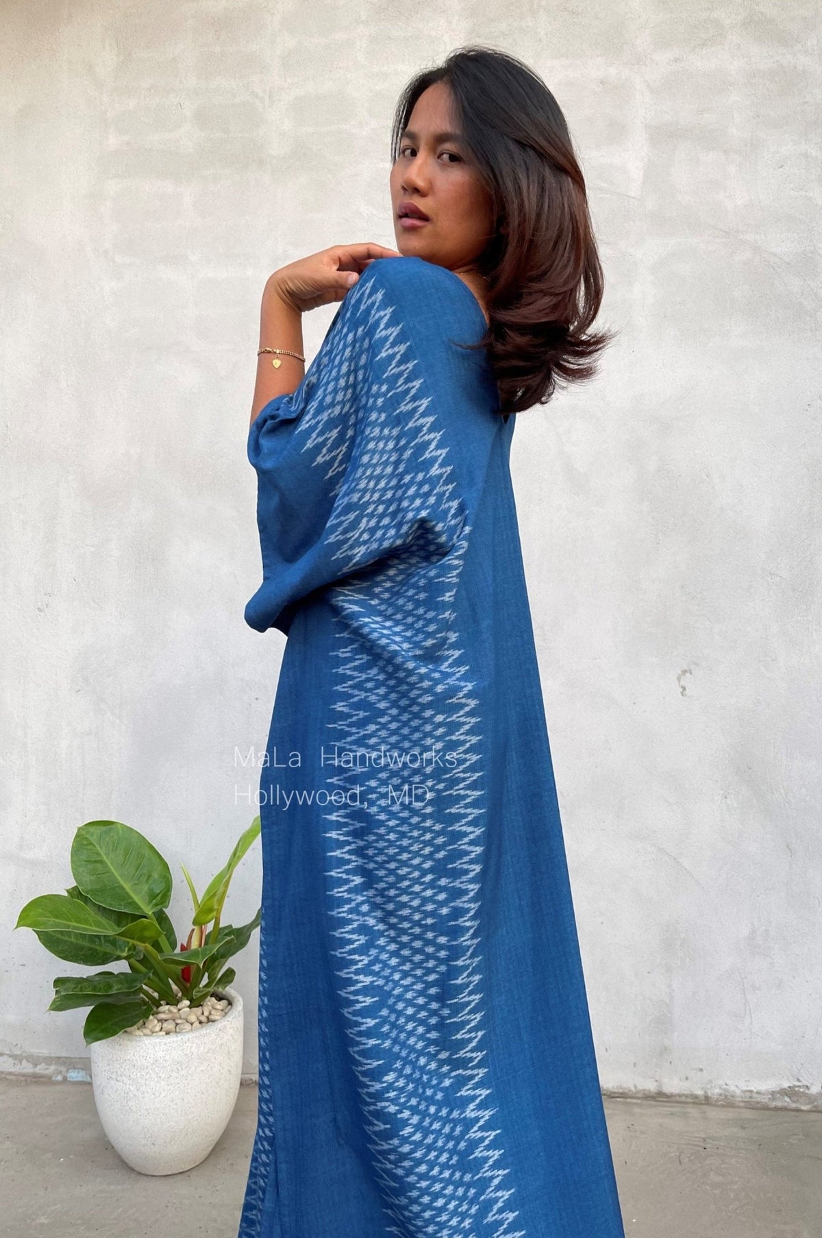 MALA handworks  Ikat Hand Woven Pattern Kaftan in Indigo Blue with White and Organic Dye