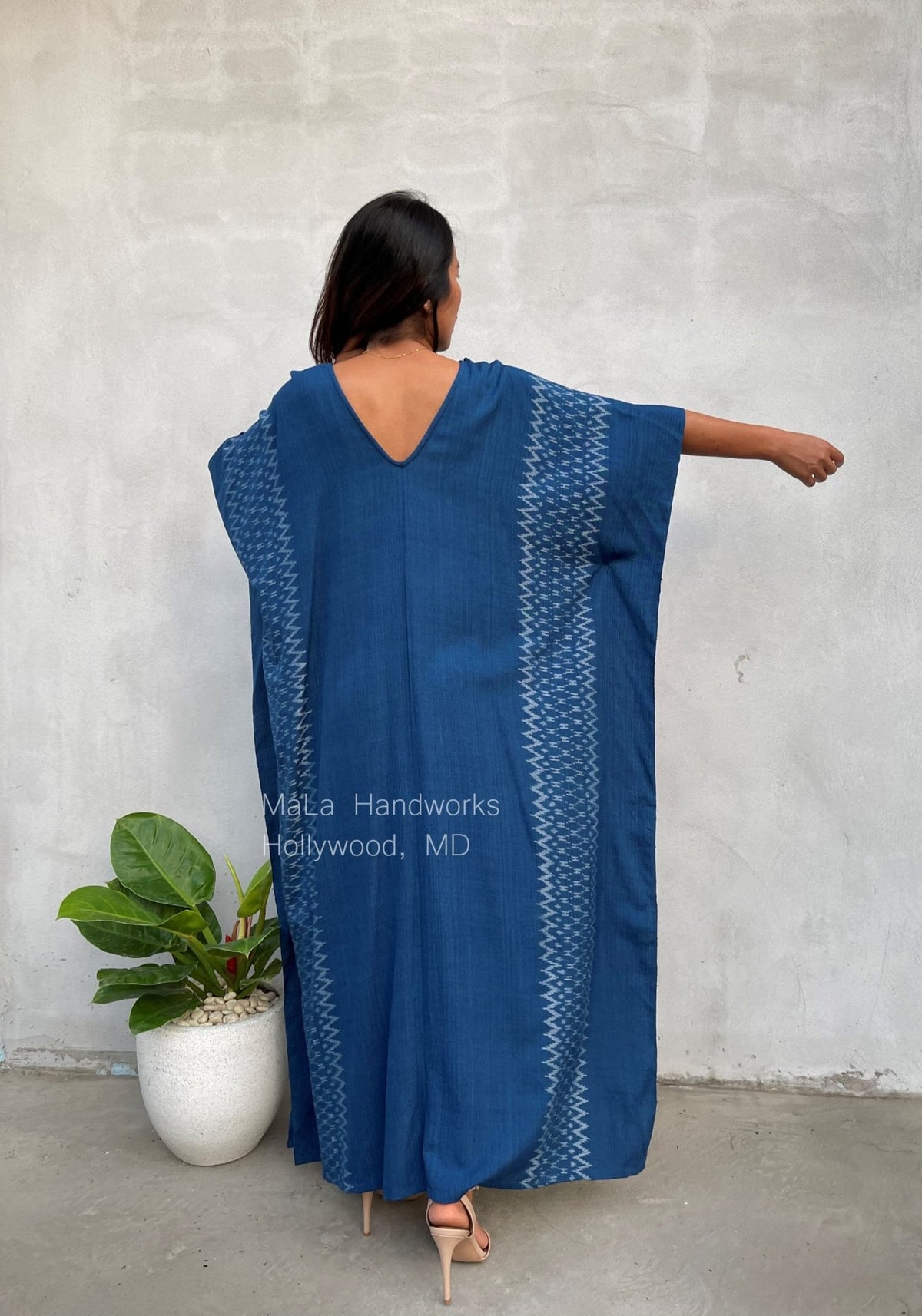 MALA handworks  Ikat Hand Woven Pattern Kaftan in Indigo Blue with White and Organic Dye
