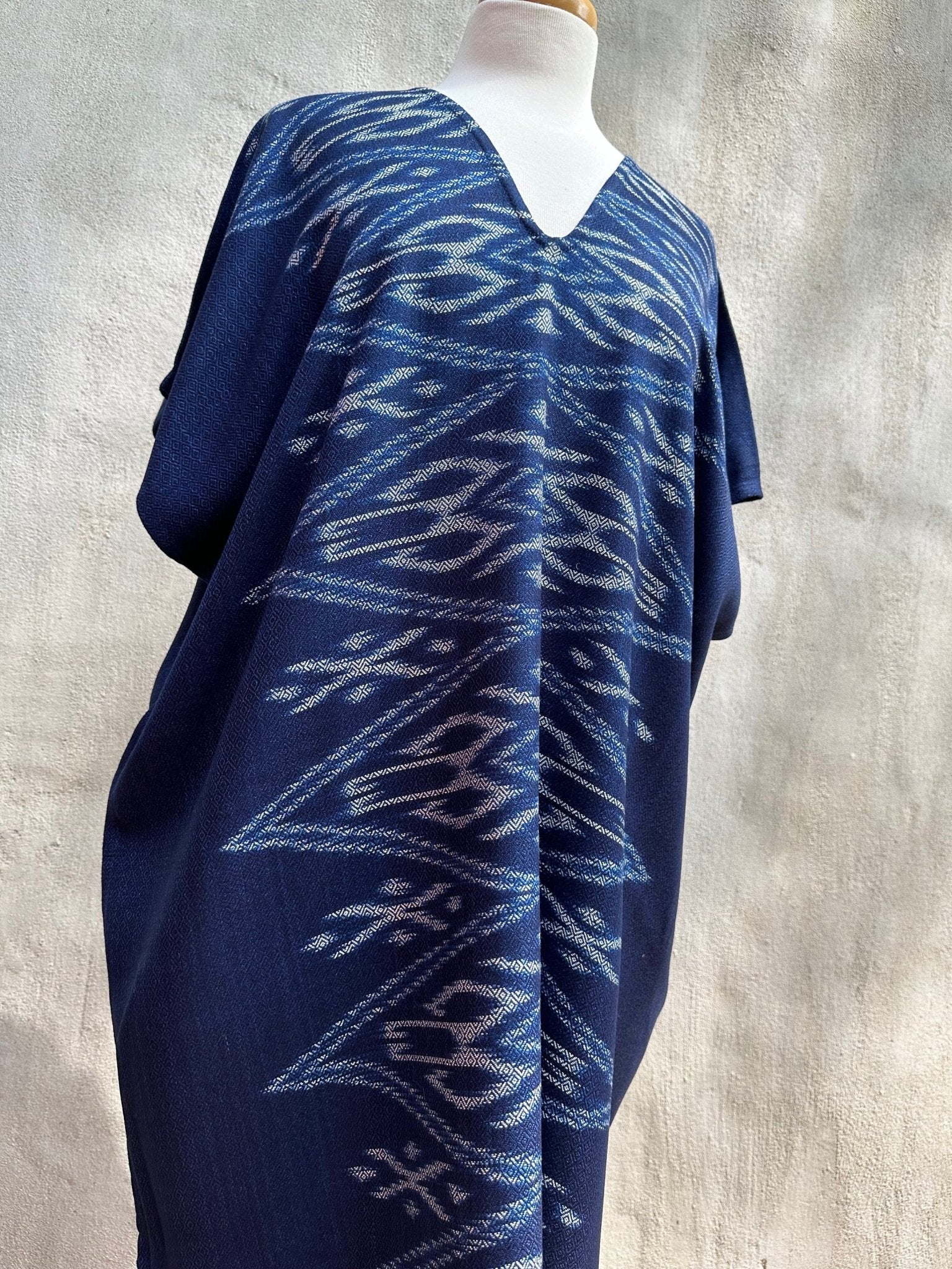 MALA handworks  Ikat Hand Woven Pattern Kaftan in Indigo Blue with White