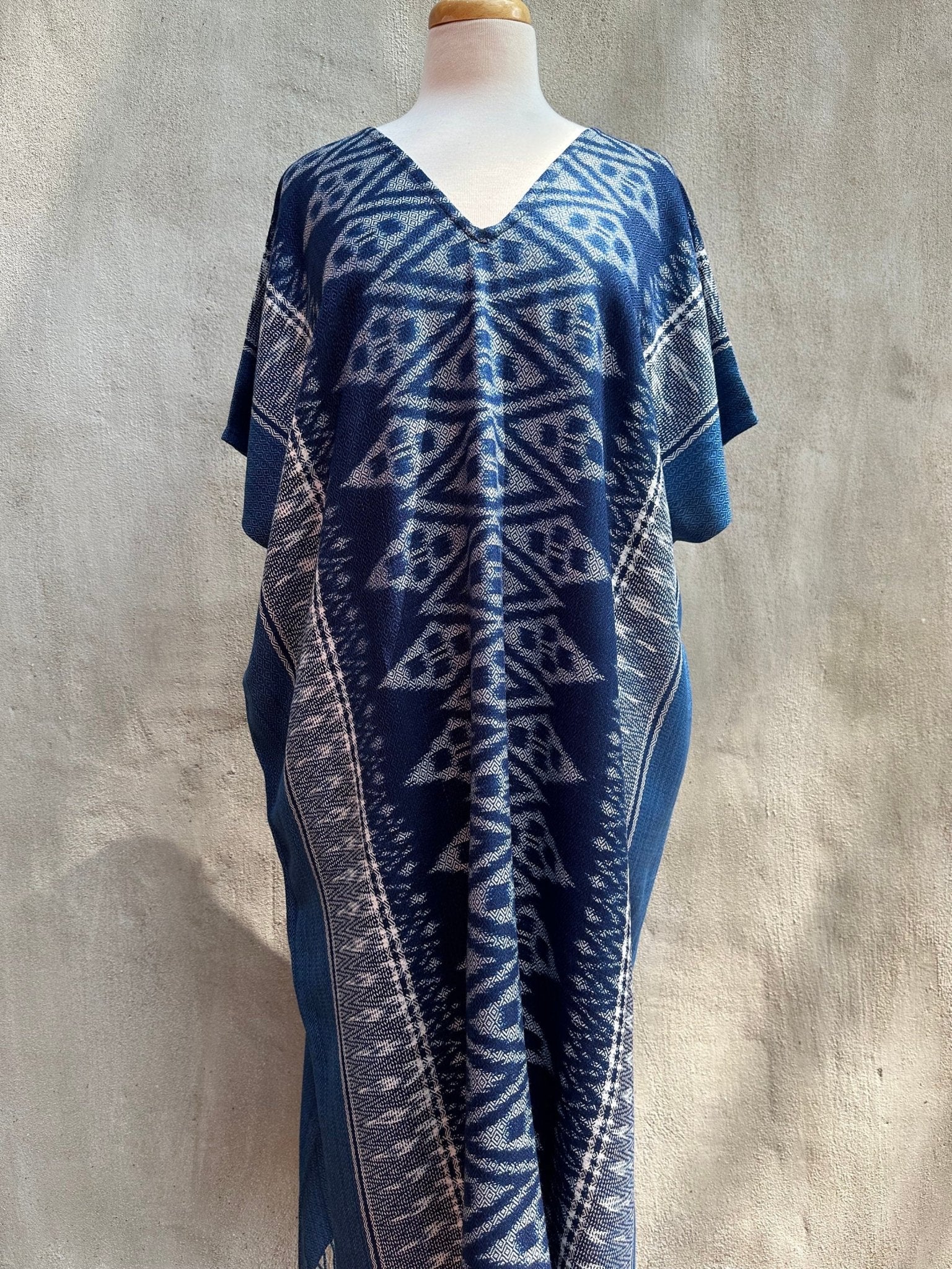 MALA handworks  Ikat Hand Woven Pattern Kaftan in Indigo Blue with White