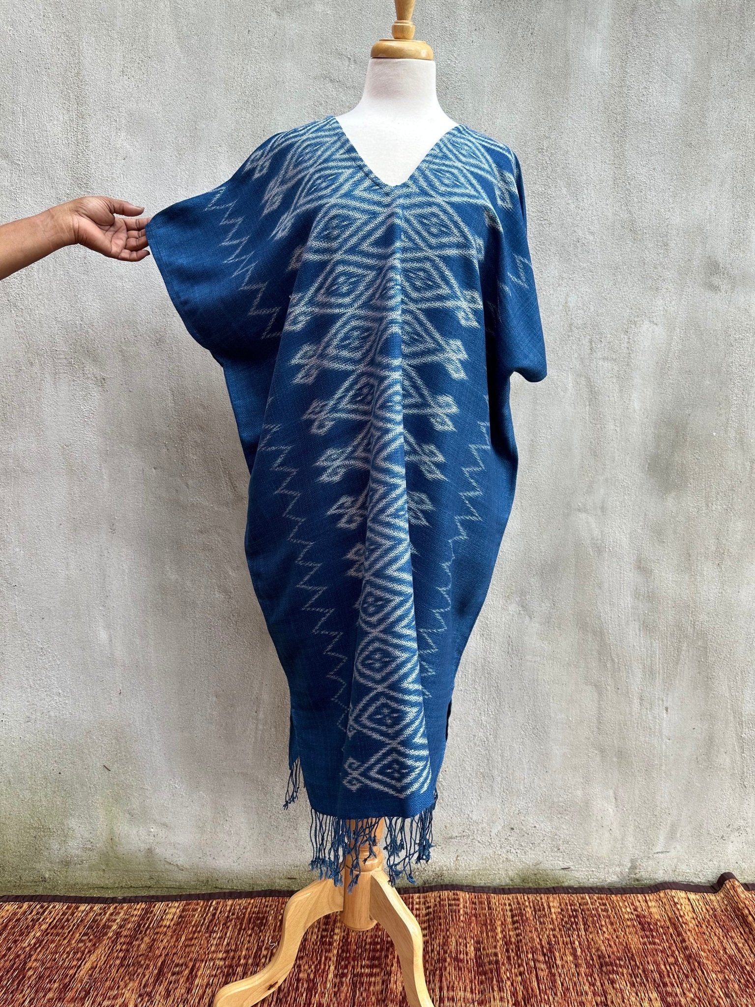 MALA handworks  Ikat Hand Woven Pattern Kaftan in Indigo Blue with White