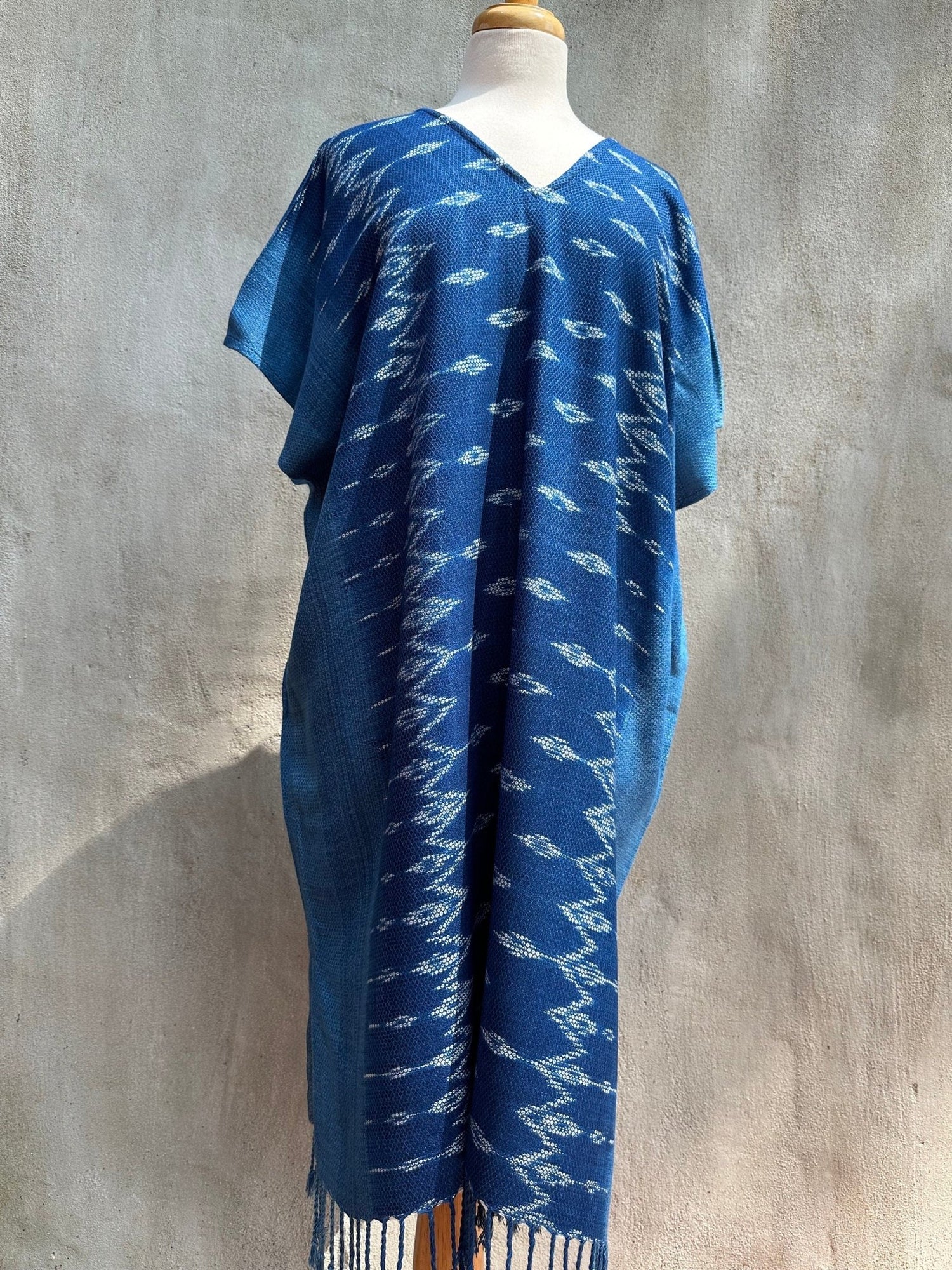 MALA handworks  Ikat Hand Woven Pattern Kaftan in Indigo Blue with White
