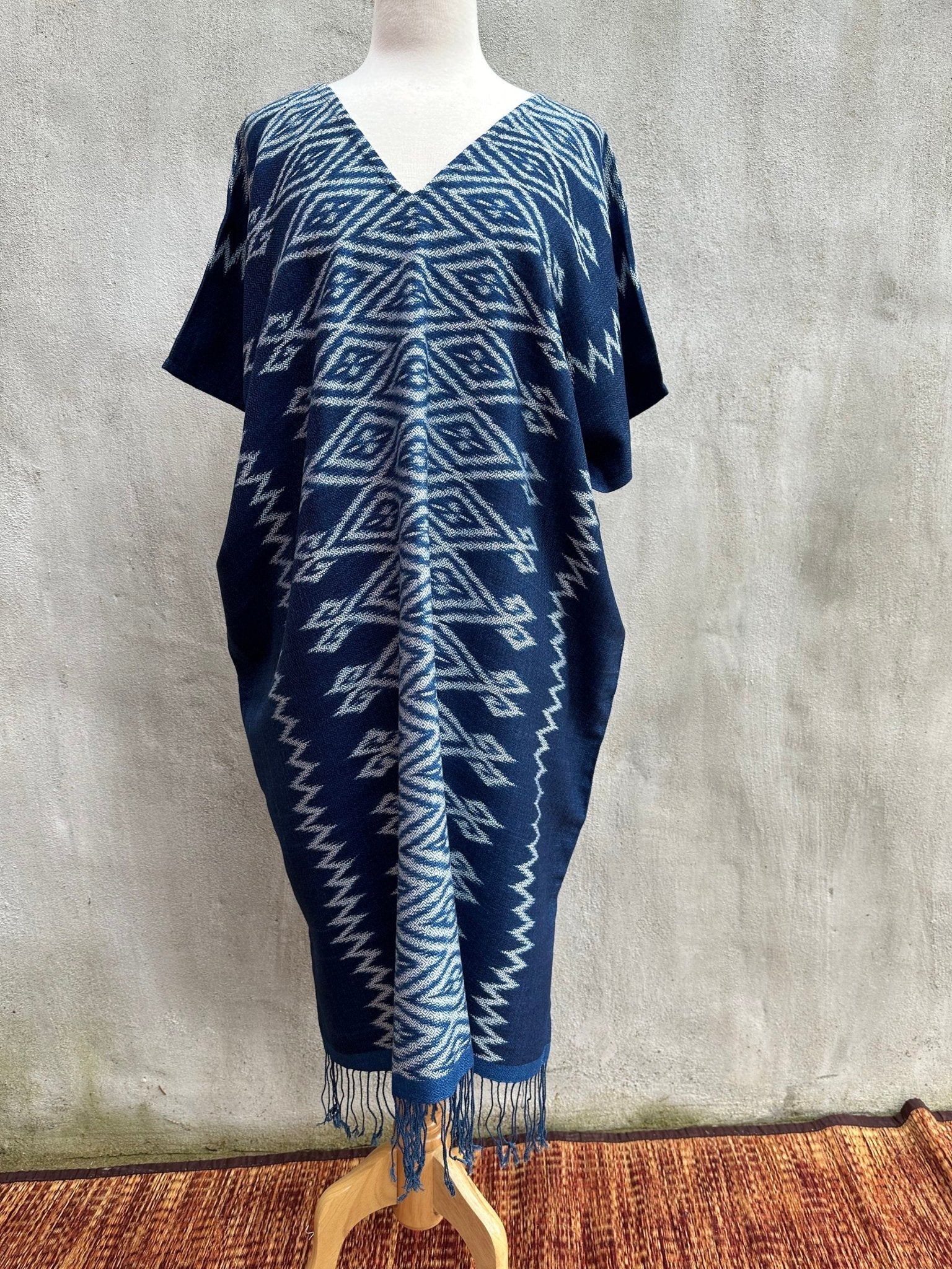 MALA handworks  Ikat Hand Woven Pattern Kaftan in Indigo Blue with White