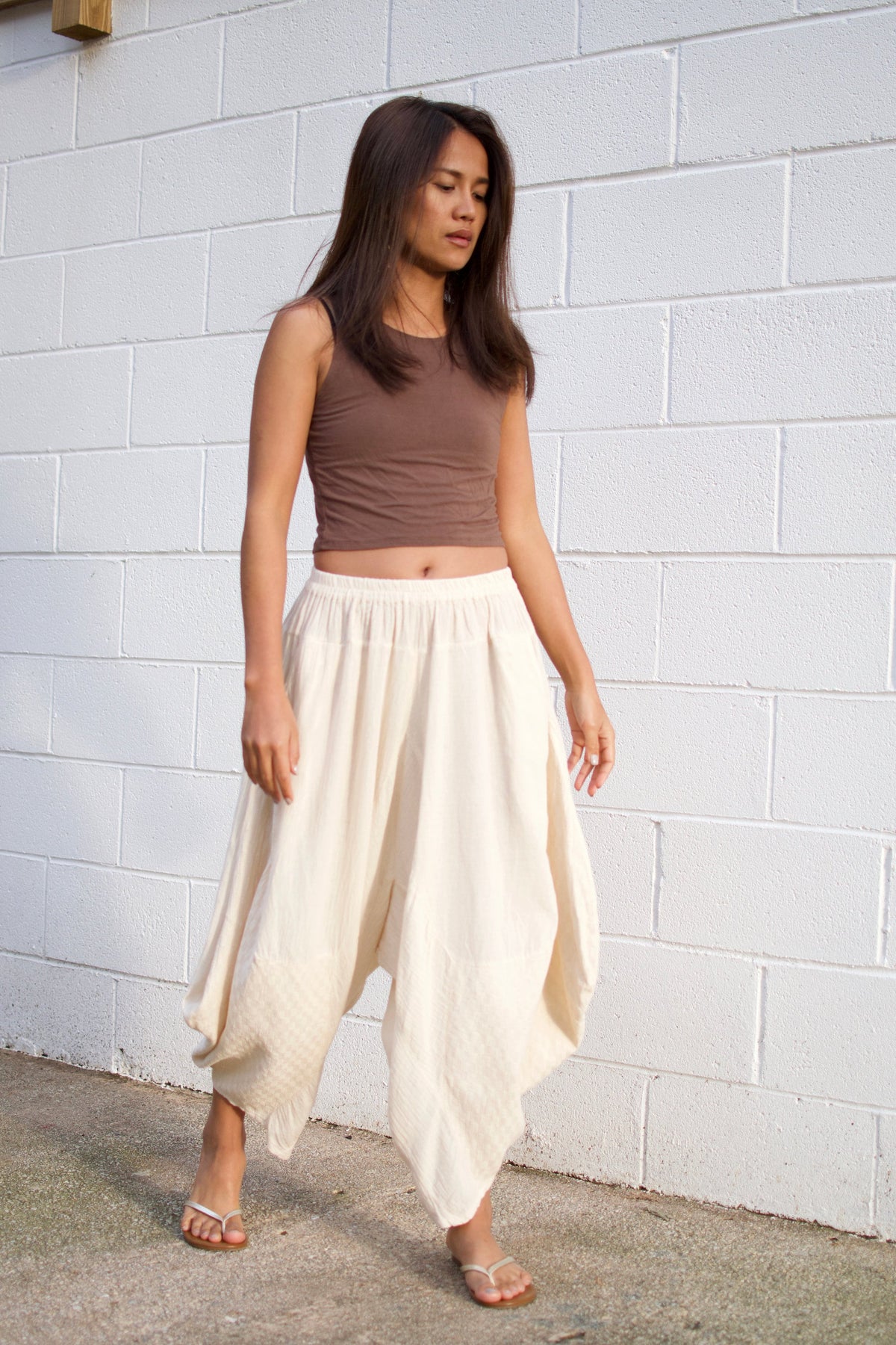 Daisy Cotton Harem Pants in Cream