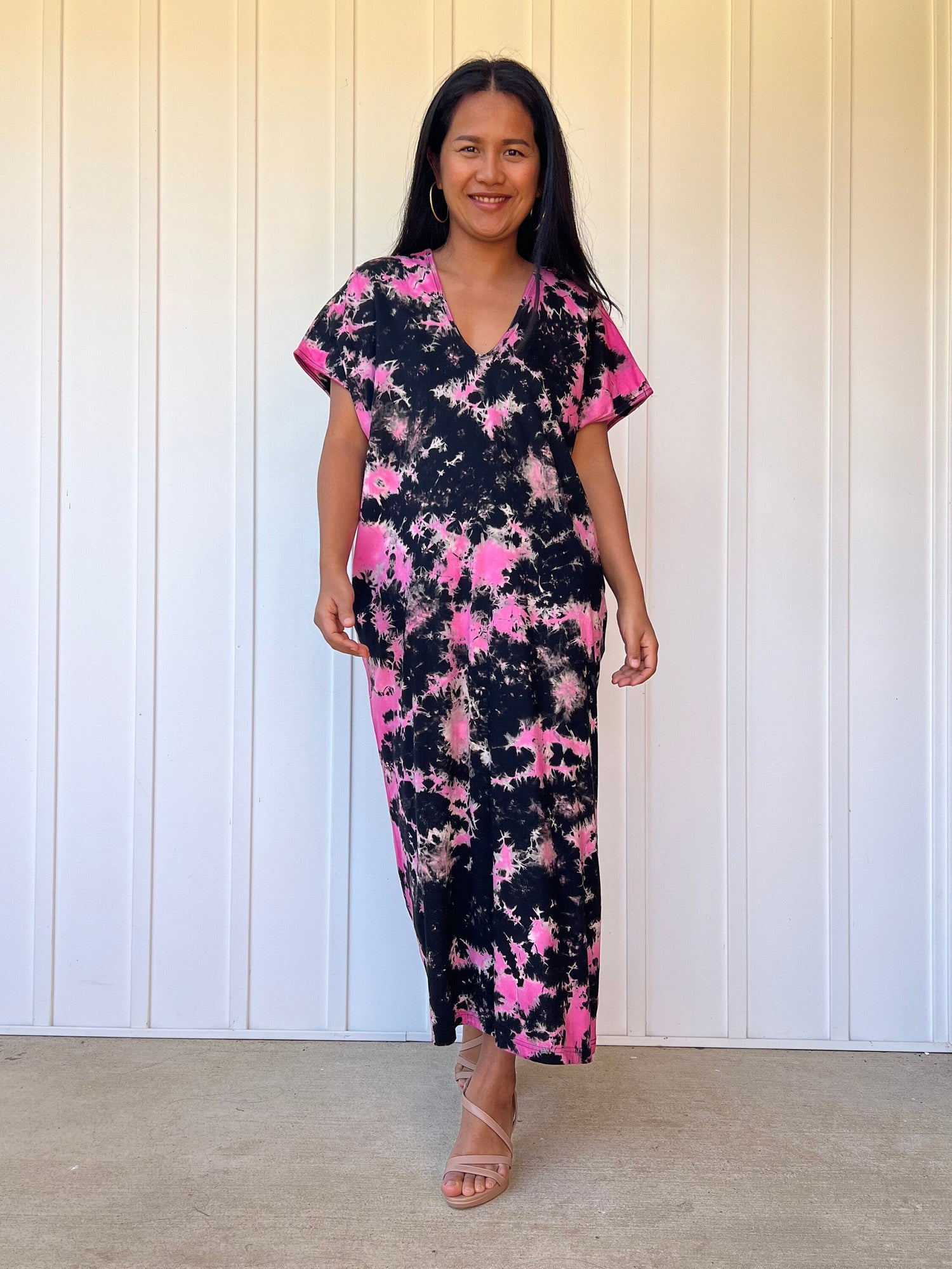 Alisa Petite Cotton Kaftan in Black and Fuchsia Tie Dye