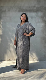 Mala Handworks Luna Micro Lattice Kaftan in Black and Gray