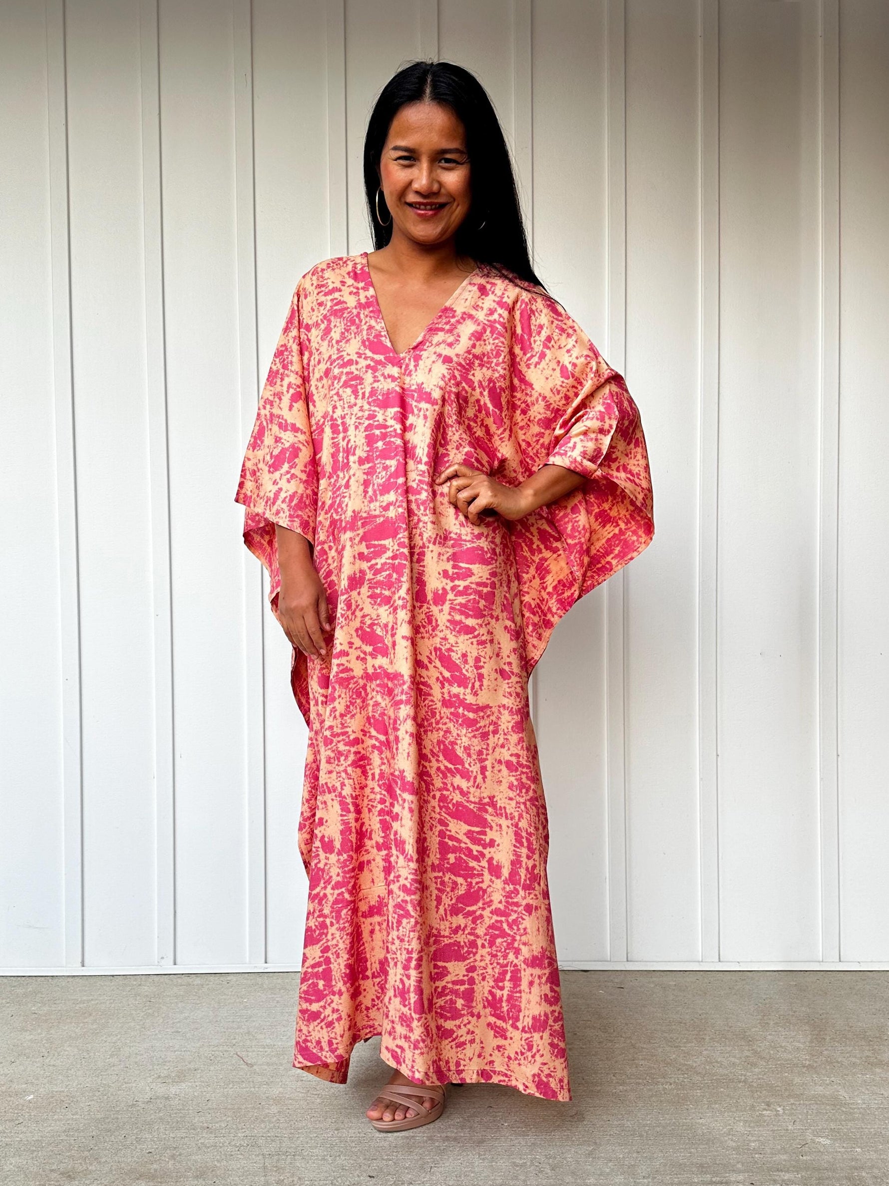 Mala Handworks Luna Splatter Kaftan in Pink and Peach