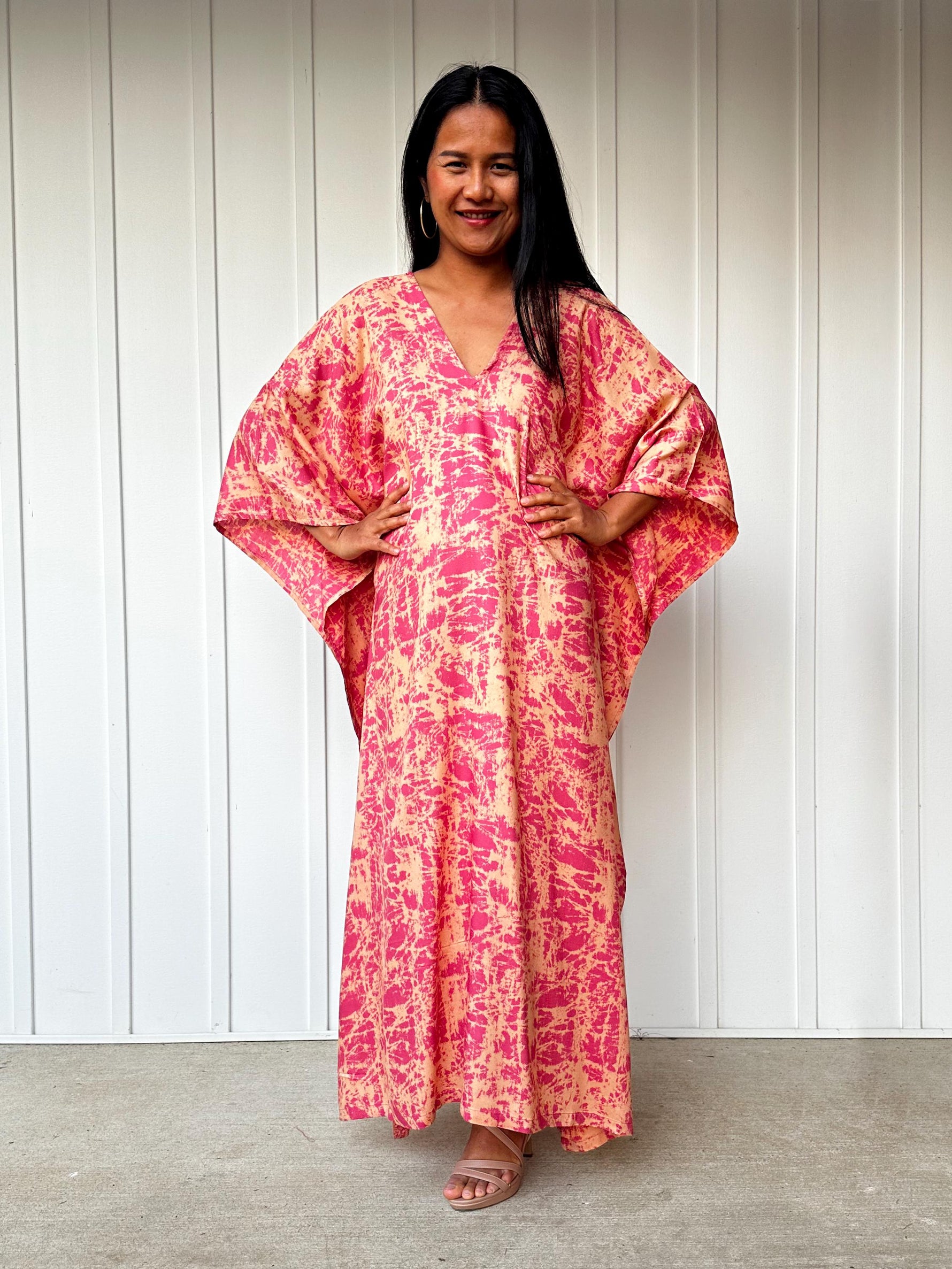 Mala Handworks Luna Splatter Kaftan in Pink and Peach
