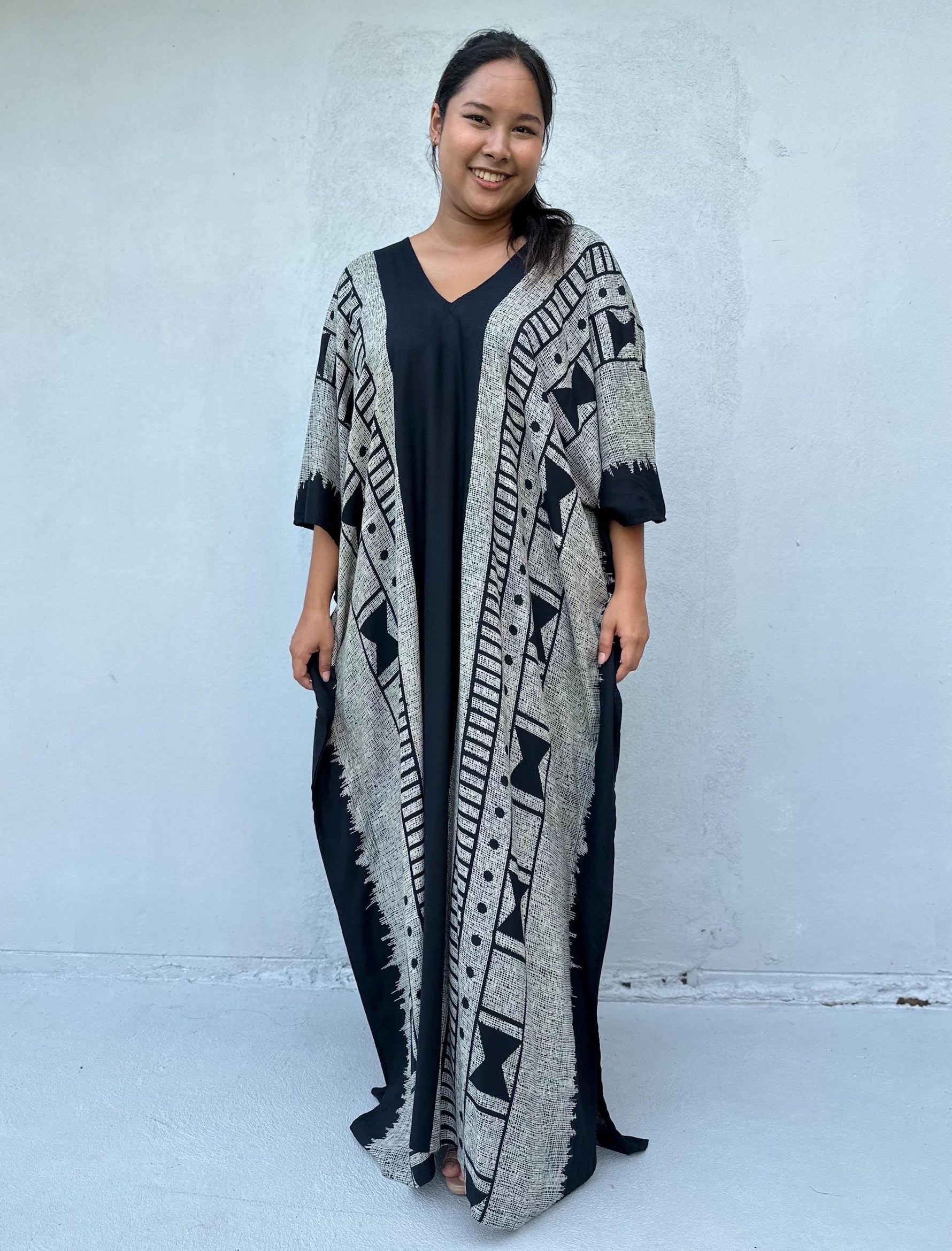 Mala Handworks Luna Glyph Kaftan in Black and Gray