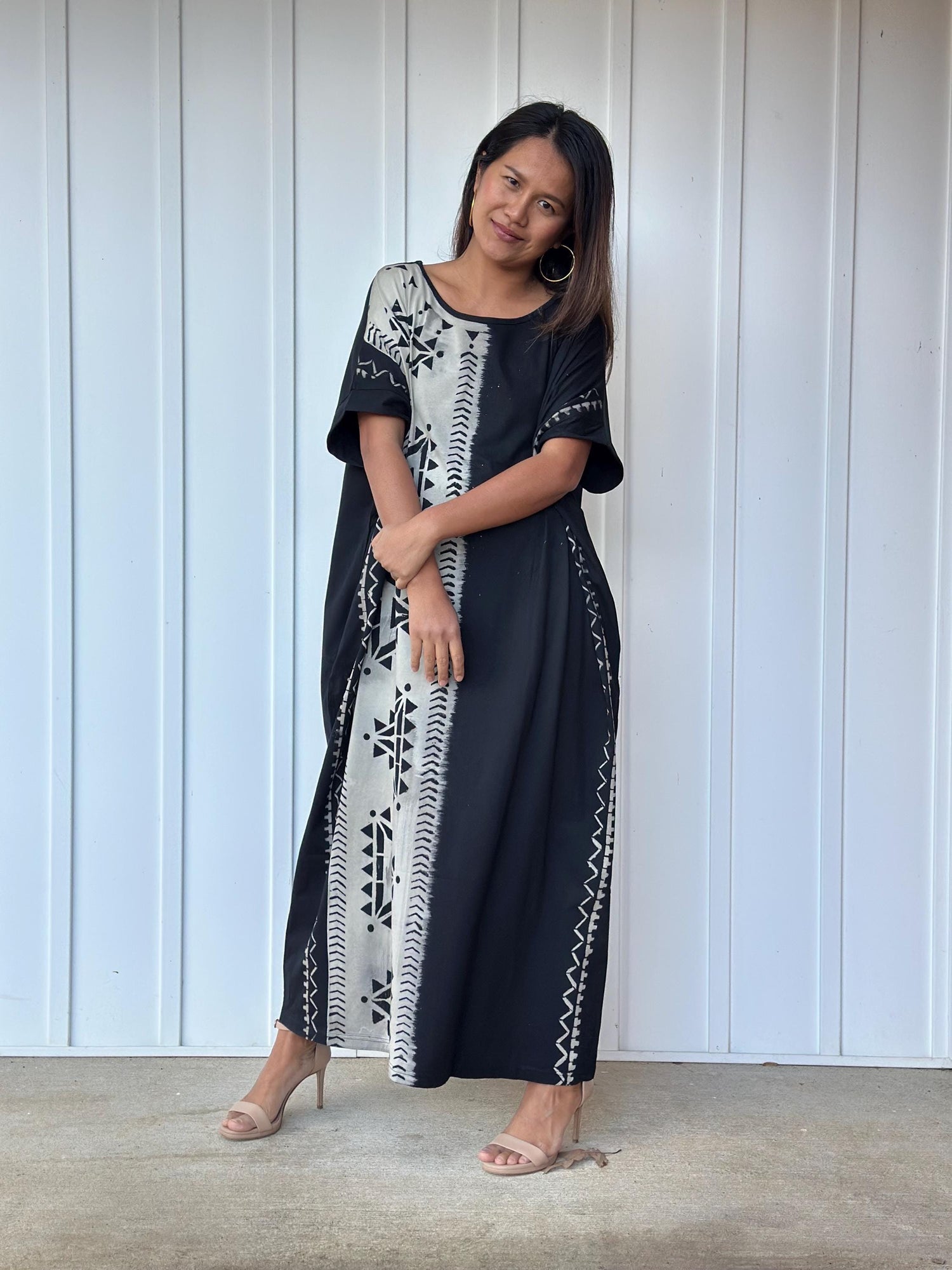 Alice Jersey Cotton Kaftan in Hand-Painted Batik Geometric Design