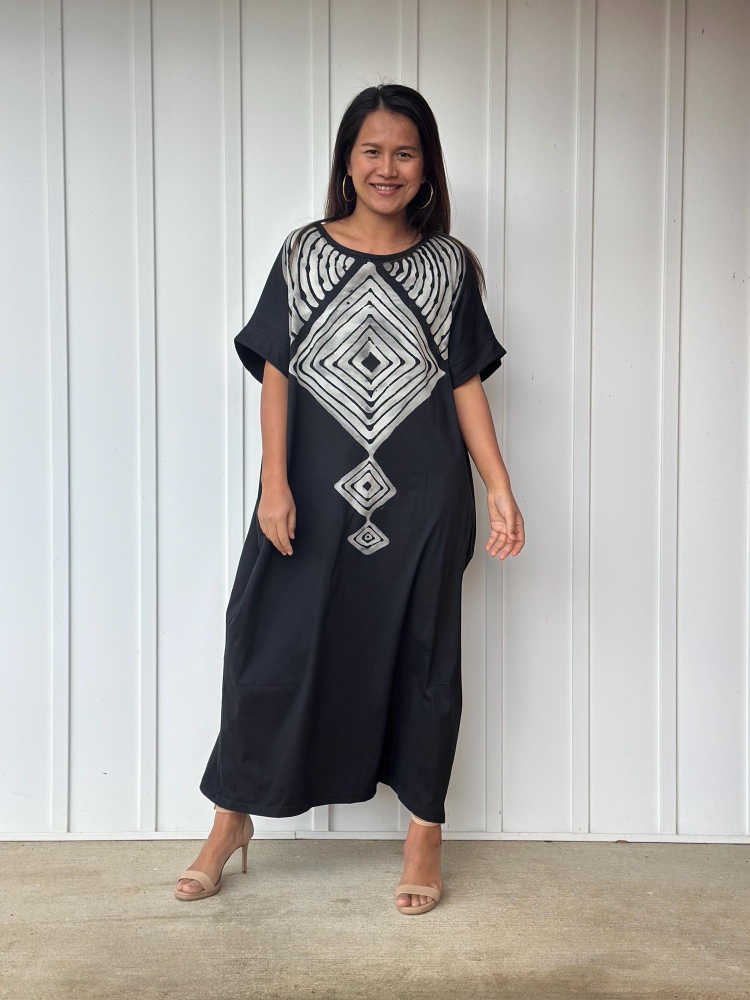 Alice Jersey Cotton Kaftan in Hand-Painted Batik Geometric Design