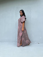 Amina Mauve Striped Kaftan front view