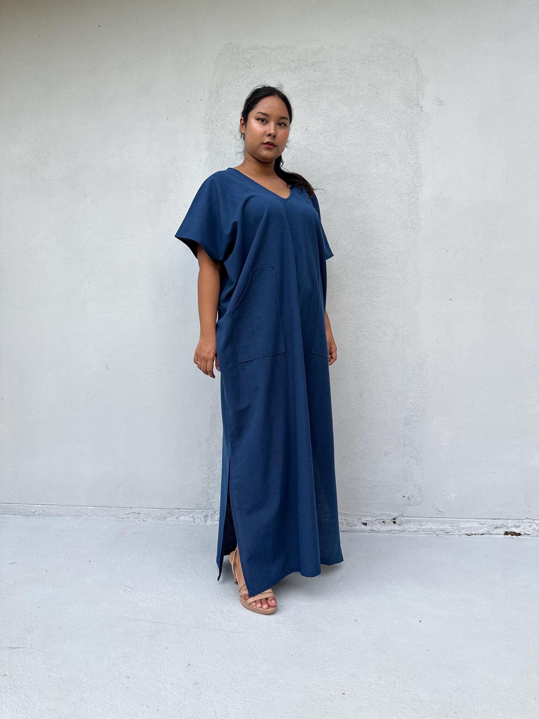 Mala Handworks Daria Hand-Woven Cotton Kaftan in Navy