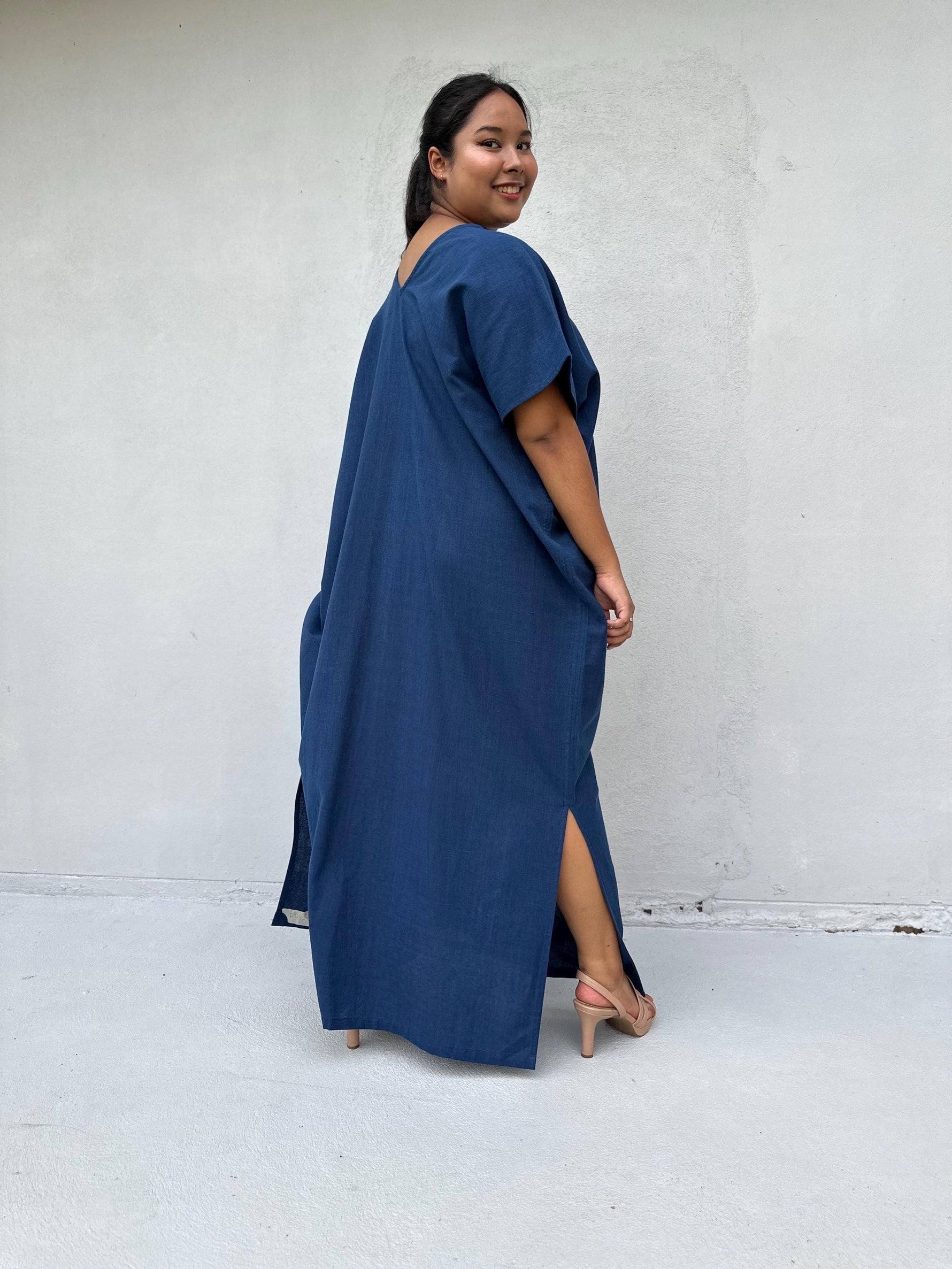 Mala Handworks Daria Hand-Woven Cotton Kaftan in Navy