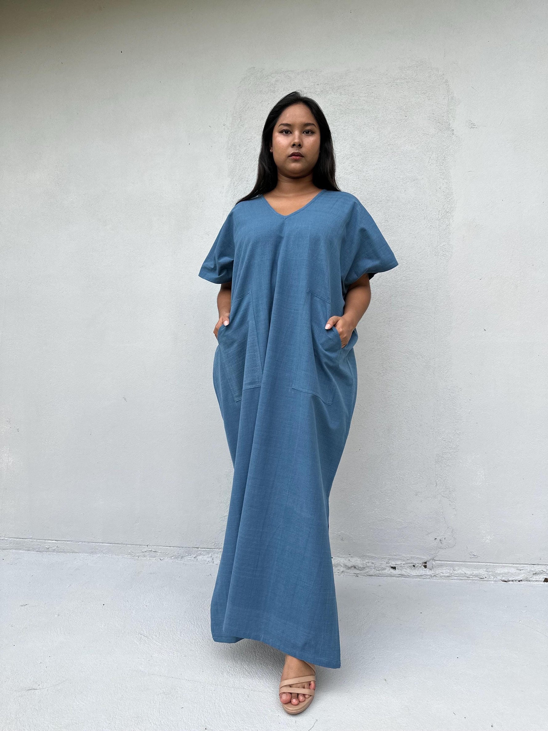 Mala Handworks Daria Hand-Woven Cotton Kaftan in Blue