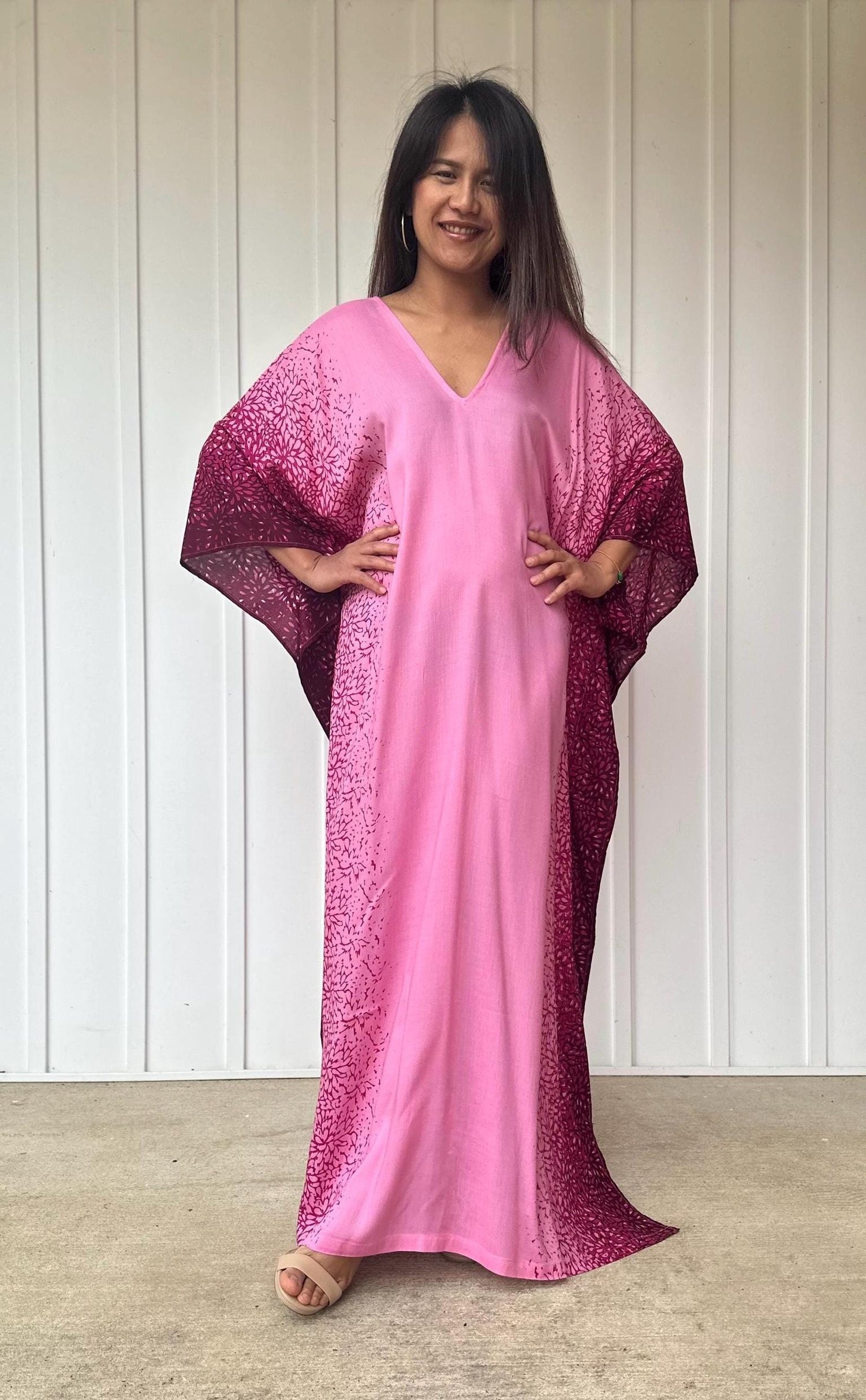 Luna Kaftan in Pink Floral Hand Screened Pattern