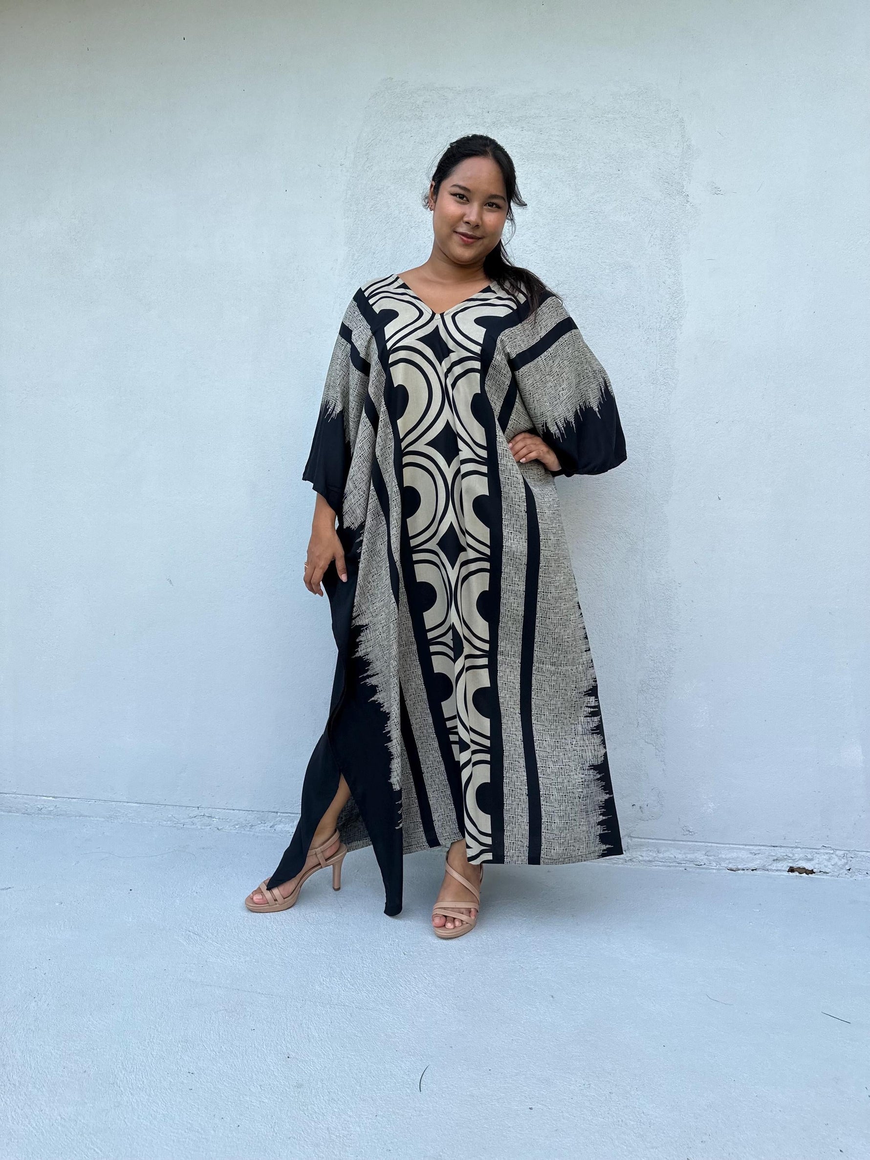 Mala Handworks Luna Crescent Kaftan in Black