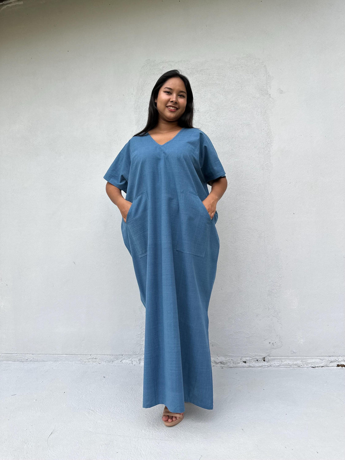Mala Handworks Daria Hand-Woven Cotton Kaftan in Blue