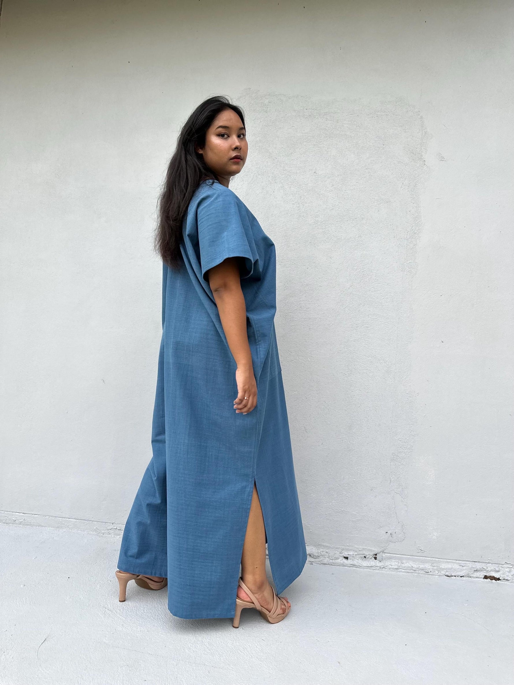 Mala Handworks Daria Hand-Woven Cotton Kaftan in Blue