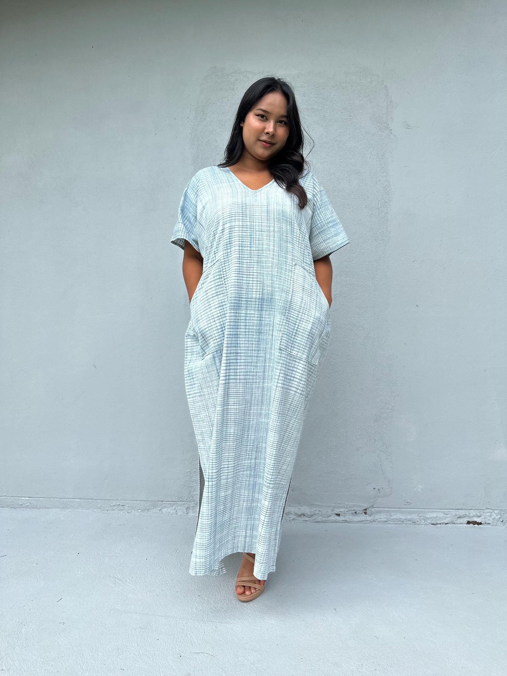 Mala Handworks Daria Hand-Woven Cotton Kaftan in White