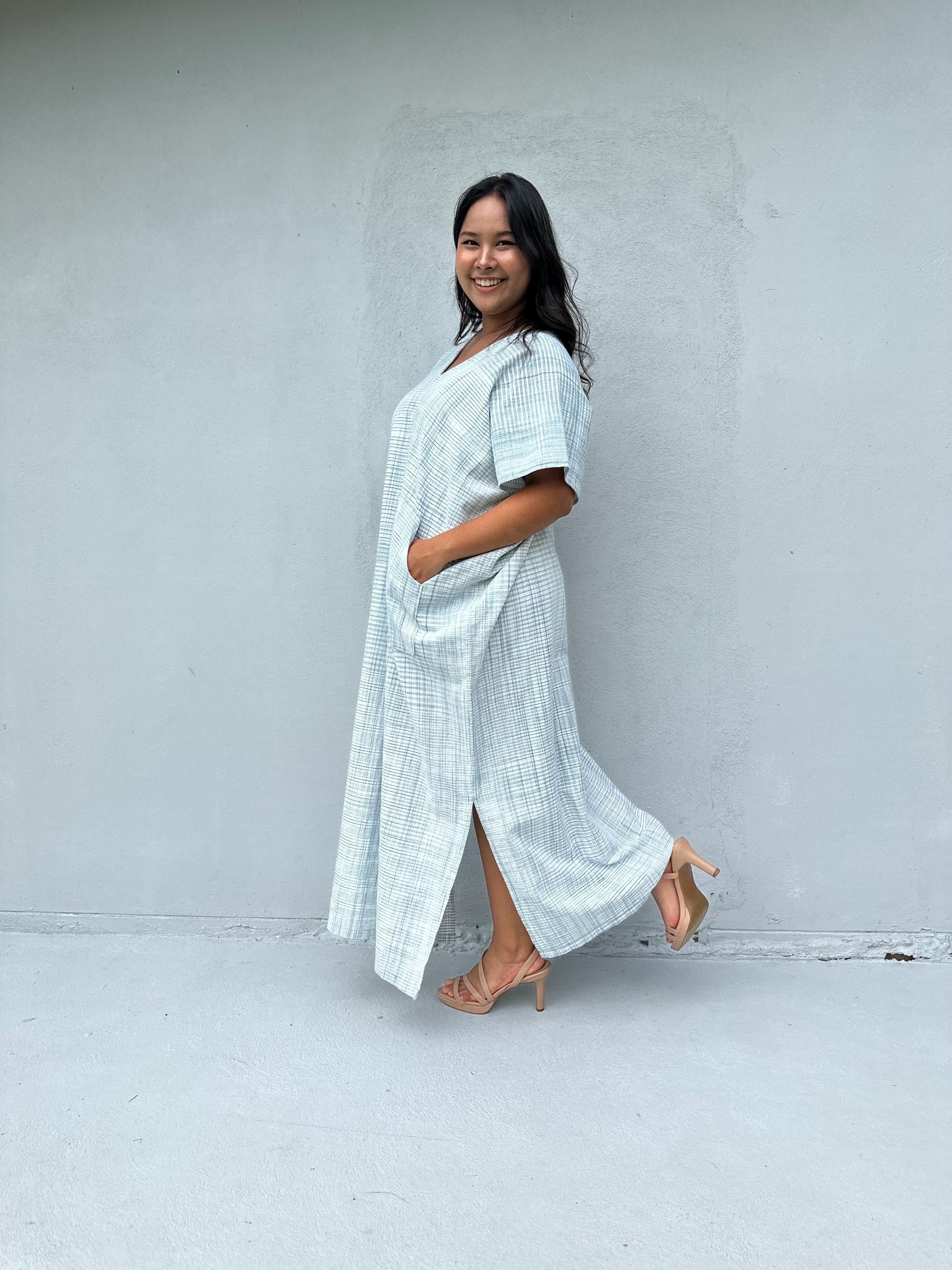 Mala Handworks Daria Hand-Woven Cotton Kaftan in White