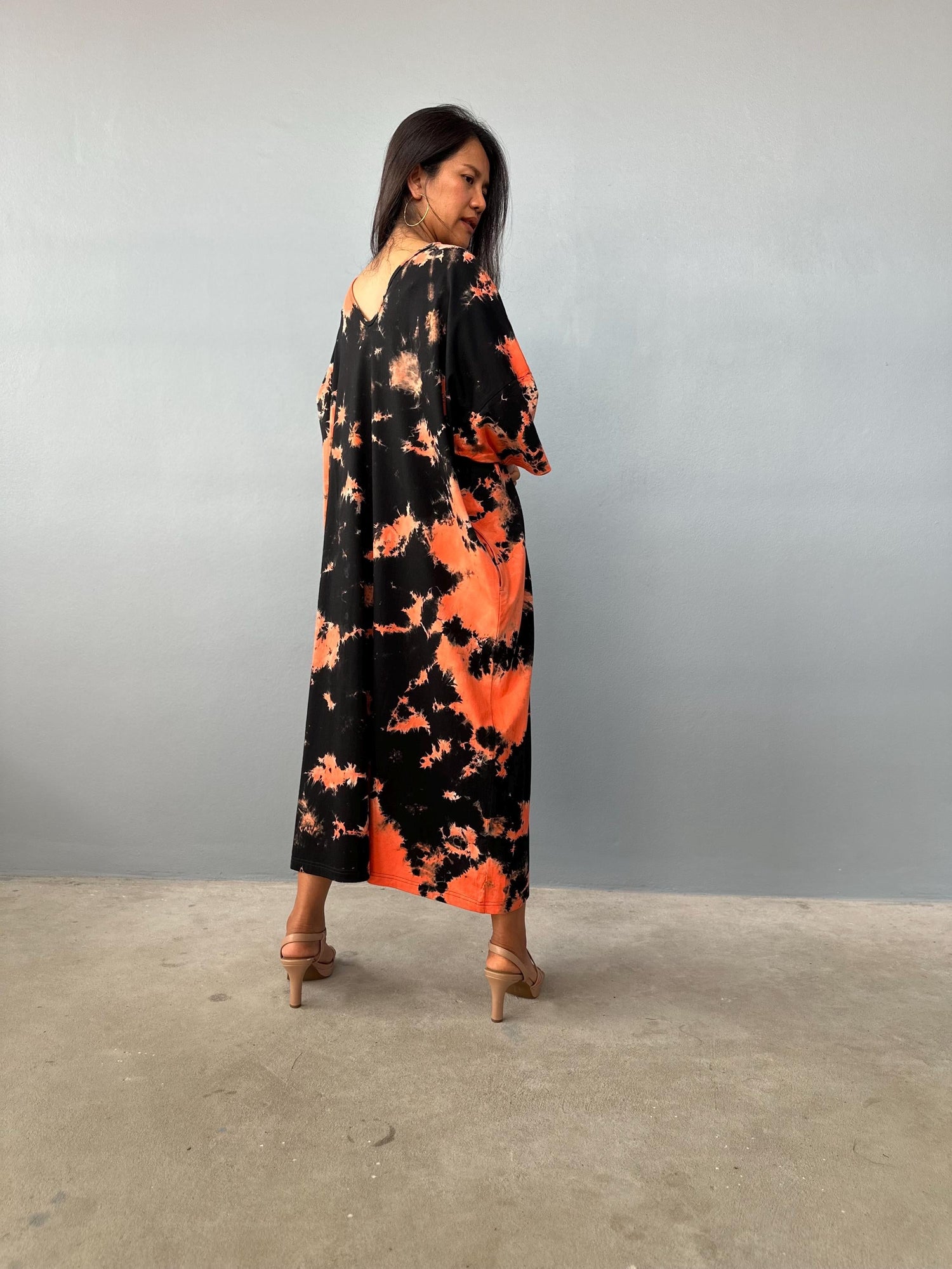 Olivia Cotton Kaftan in Black and Tangerine Tie Dye
