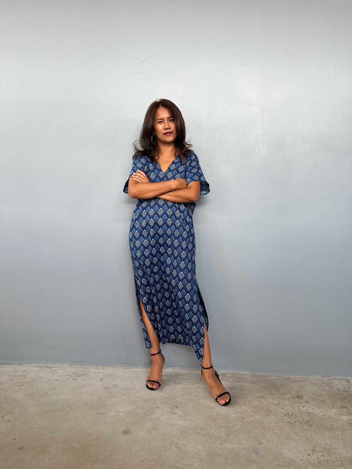 Mala Handworks Callie Petite Cotton Kaftan in Sapphire Chevron