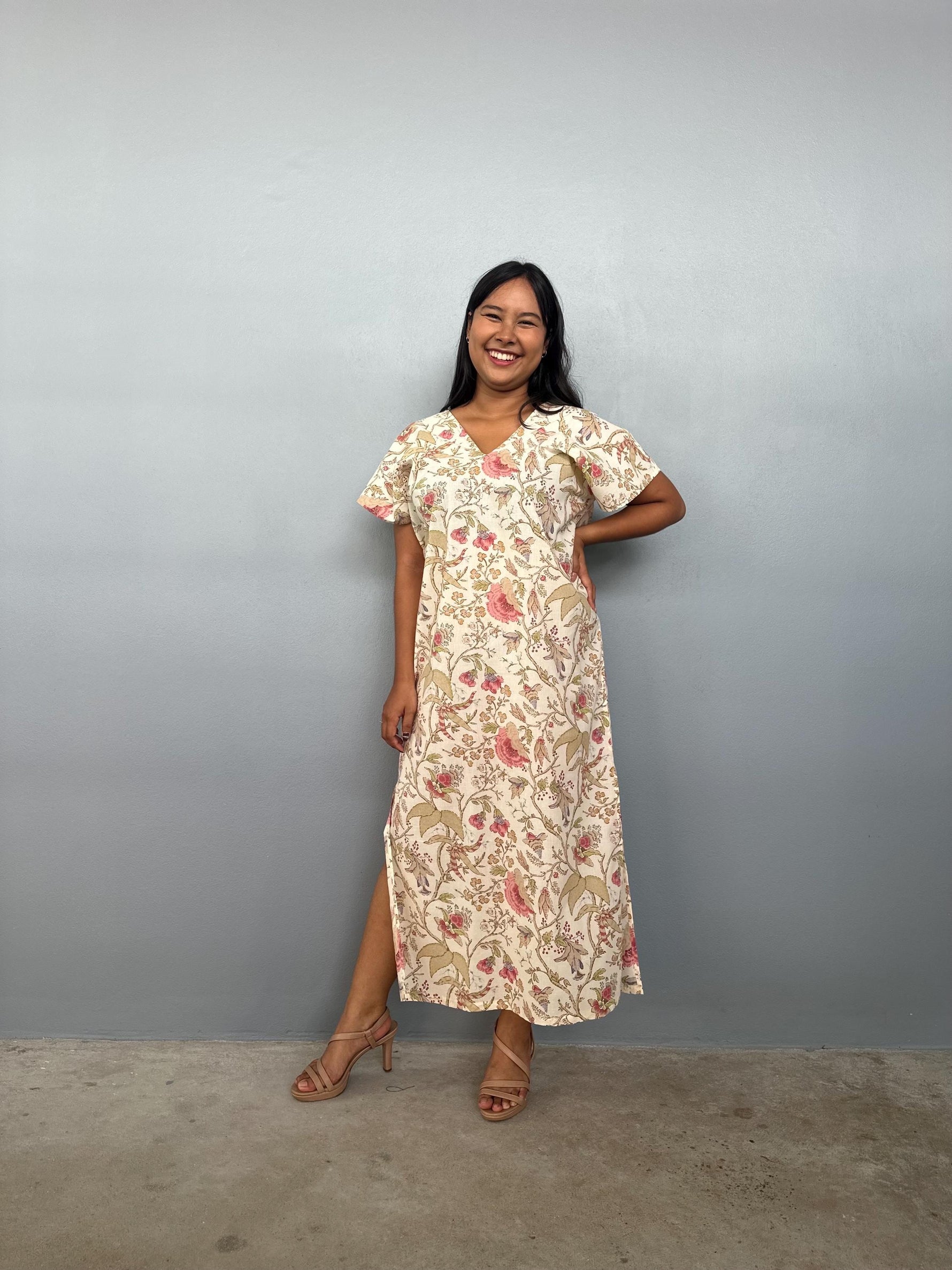 Mala Handworks Callie Petite Cotton Kaftan in Cream Floral