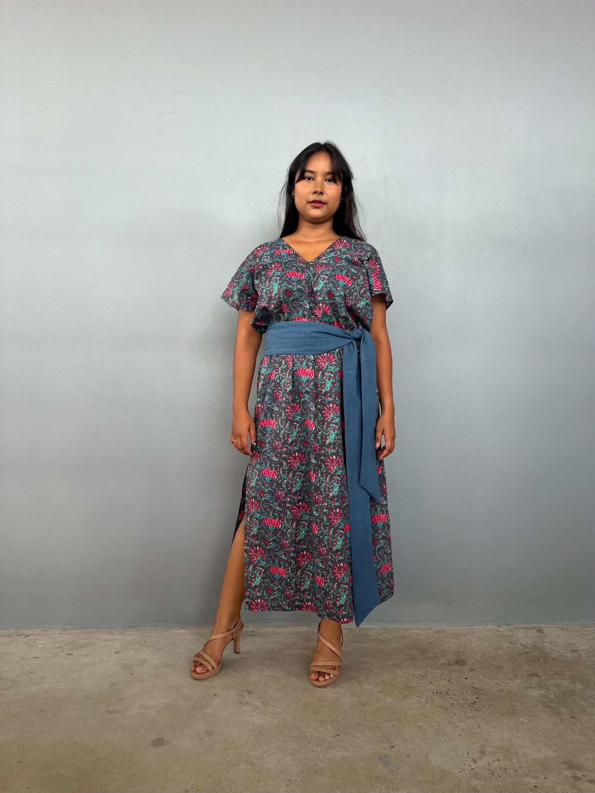 Mala Handworks Callie Petite Cotton Kaftan in Teal Carnation Paisley